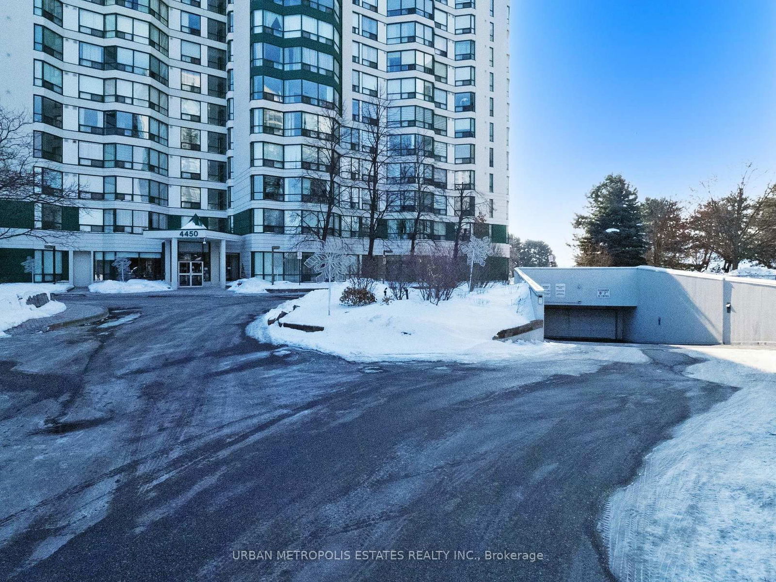 4450 Tucana Crt W, unit 1806 for rent