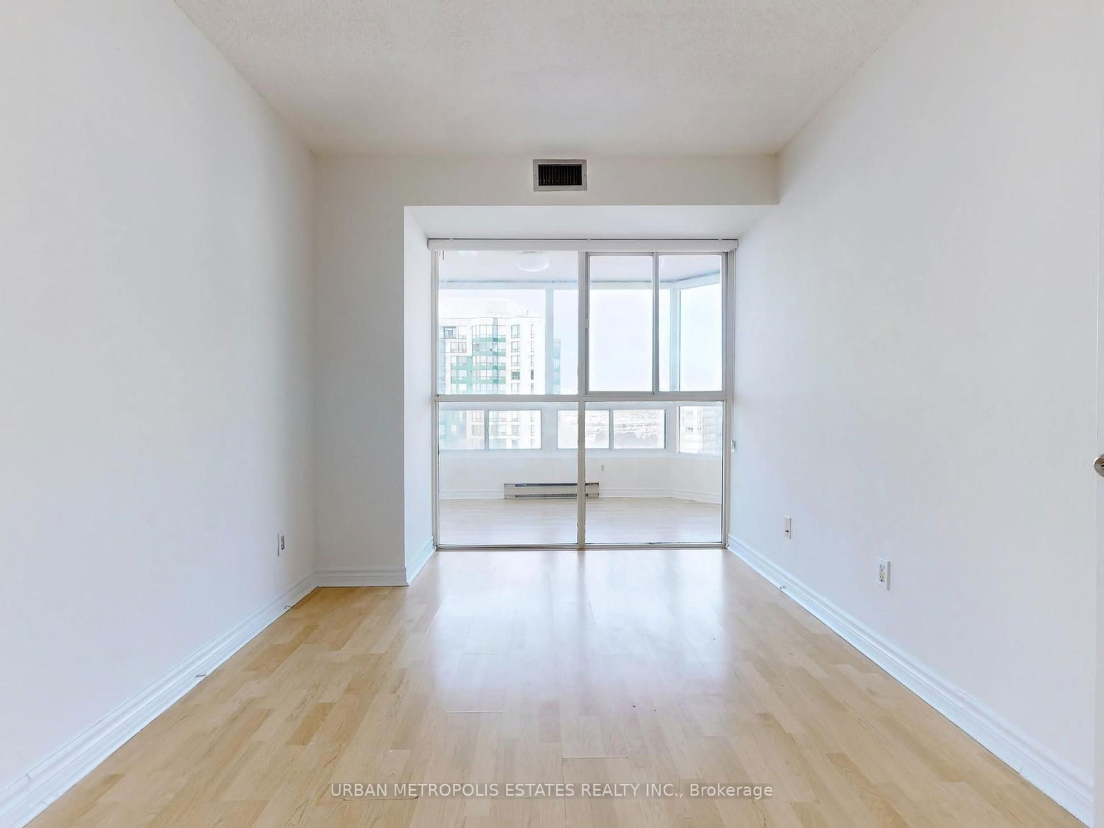 4450 Tucana Crt W, unit 1806 for rent