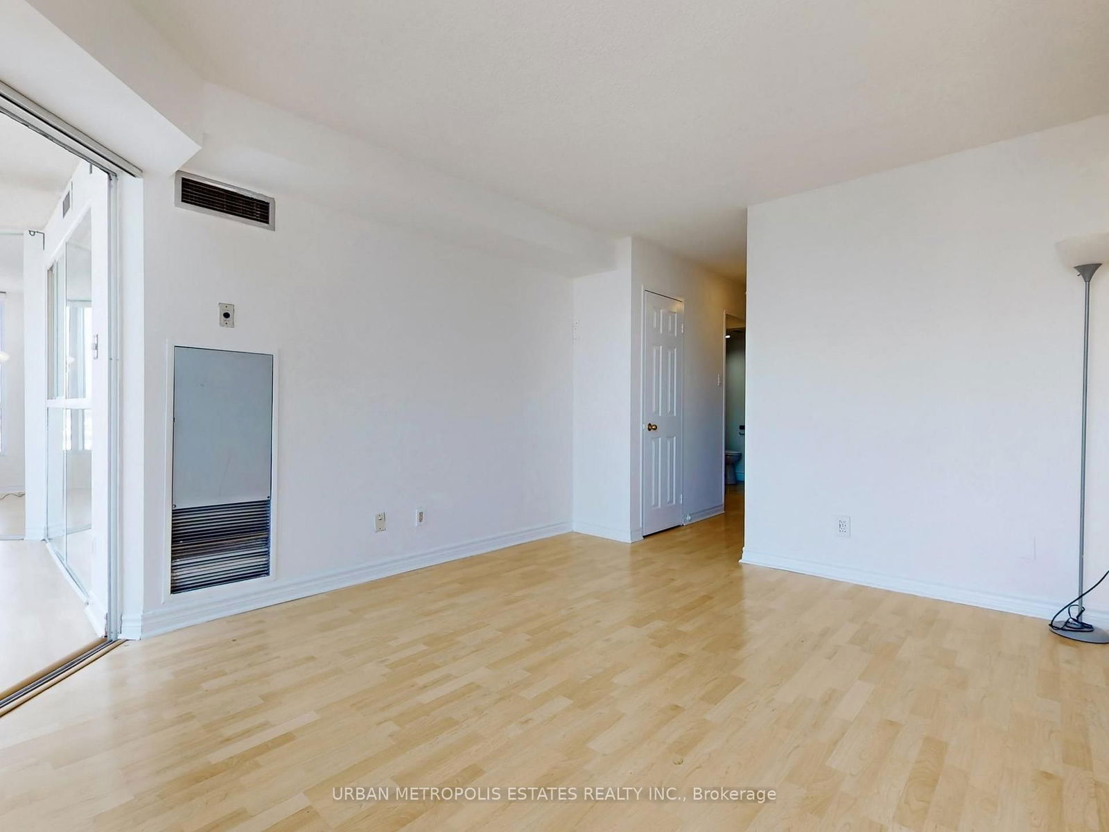 4450 Tucana Crt W, unit 1806 for rent