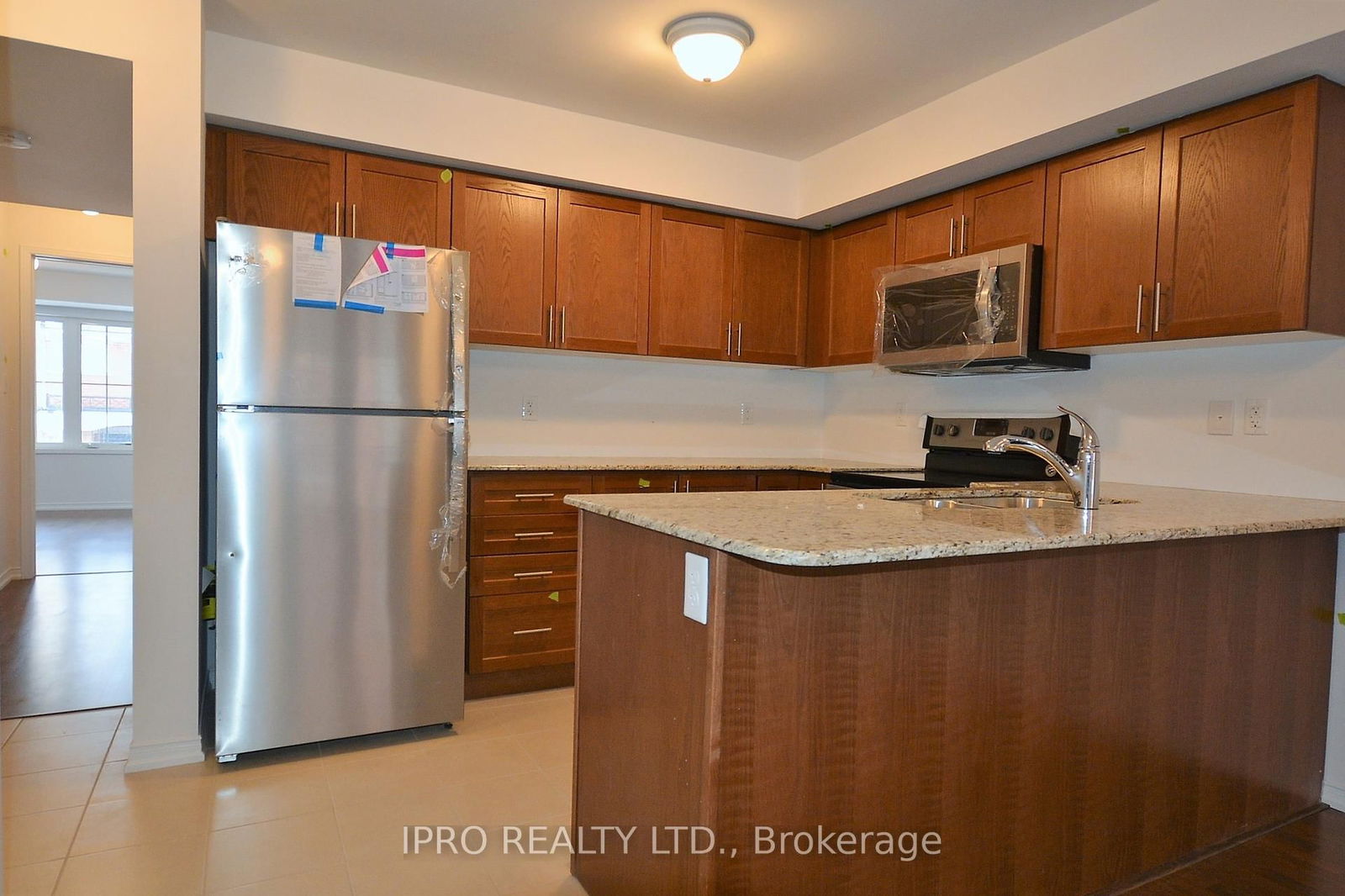 2472 Post Rd, unit #10 for rent