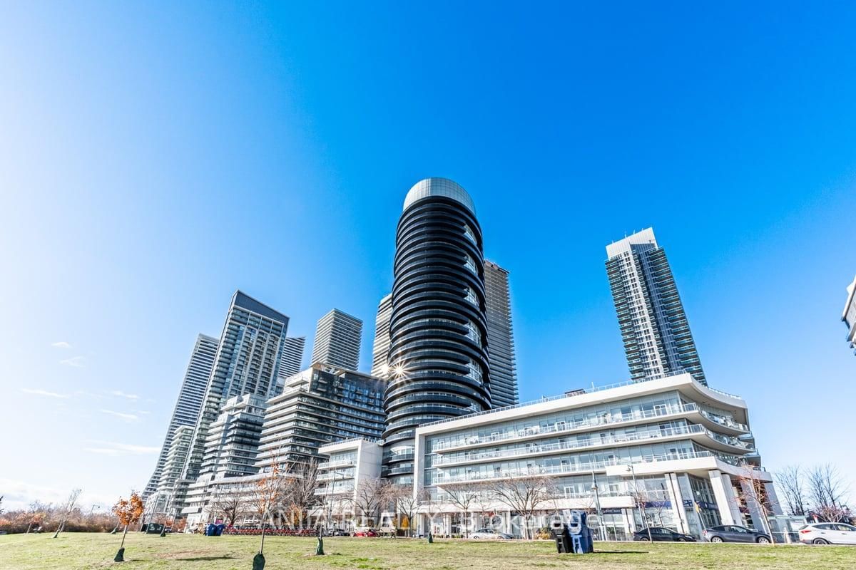 80 Marine Parade Dr, unit LPH01 for rent