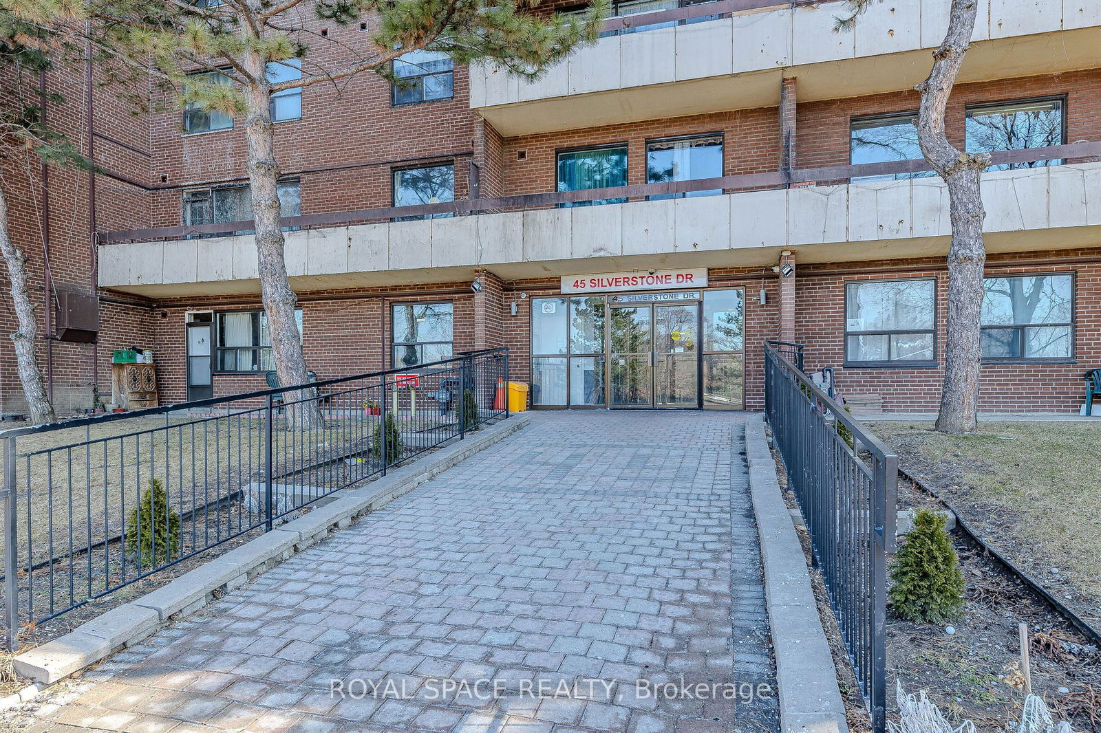 45 Silverstone Drive Condos, Etobicoke, Toronto