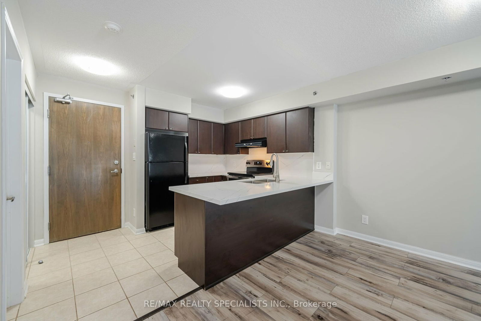 3070 Rotary Way, unit 105 for sale