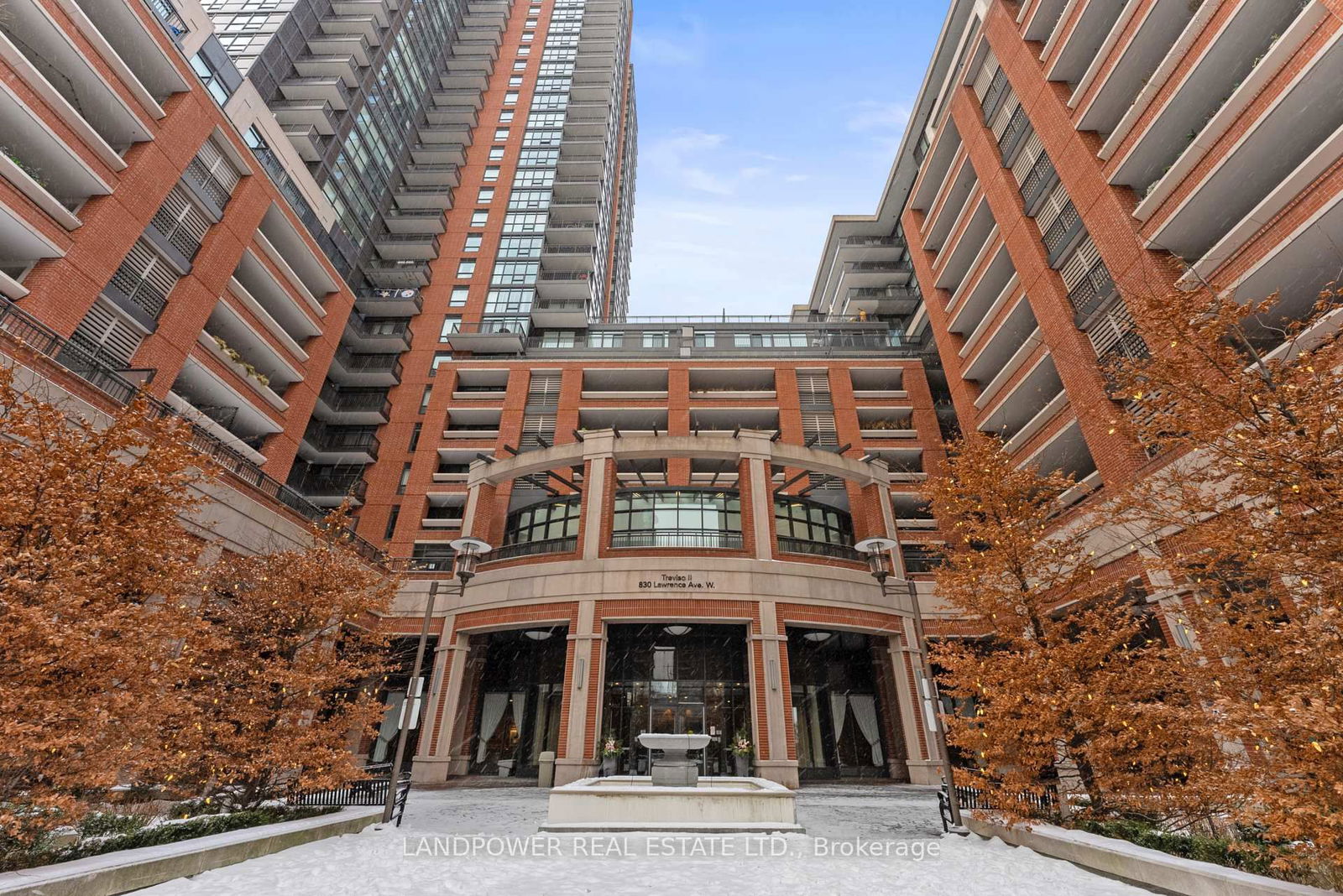 830 Lawrence Ave W, unit 724 for sale