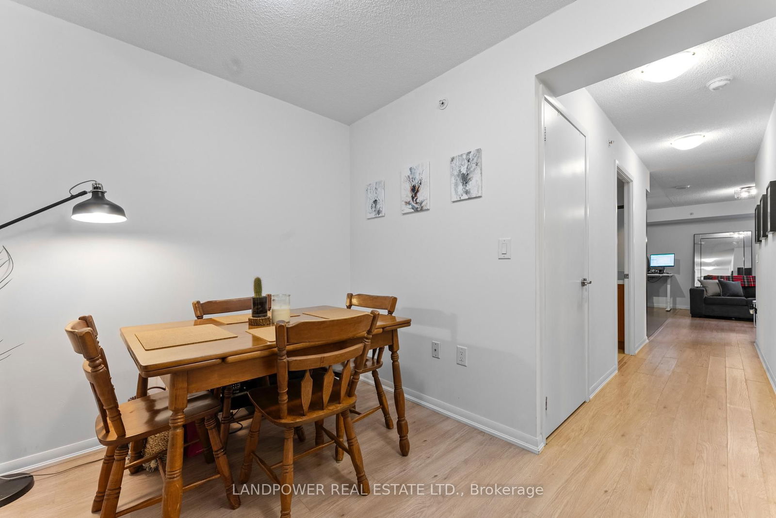 830 Lawrence Ave W, unit 724 for sale