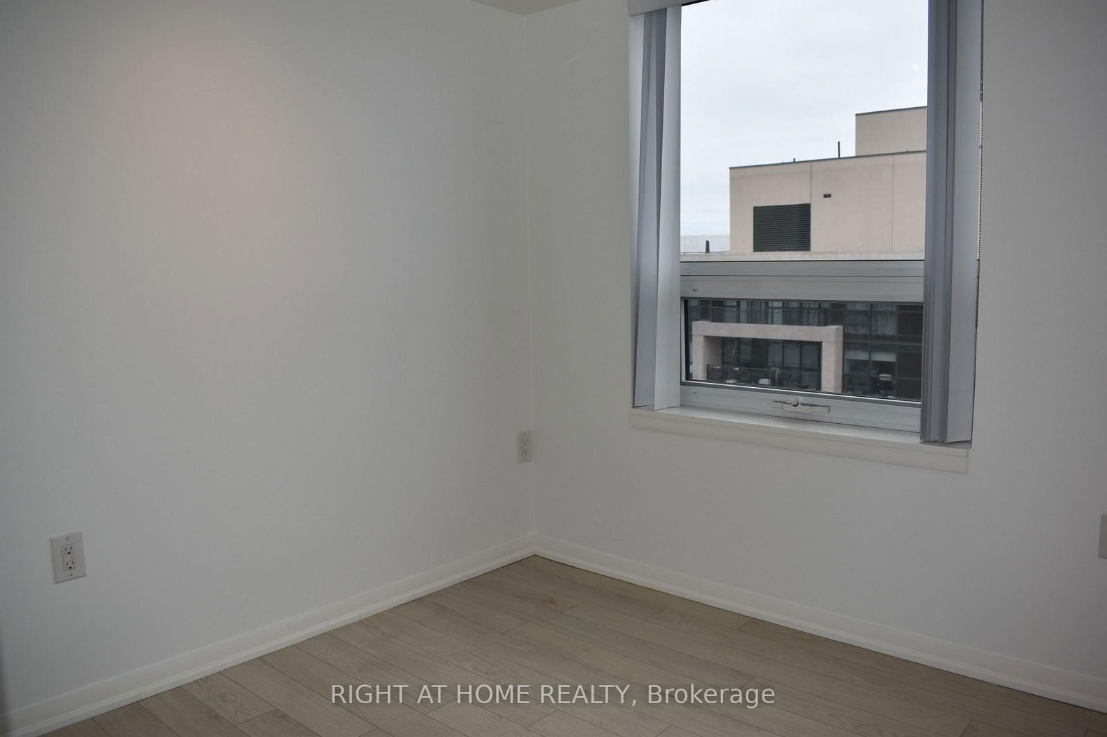 3091 Dufferin St, unit 1312 for rent