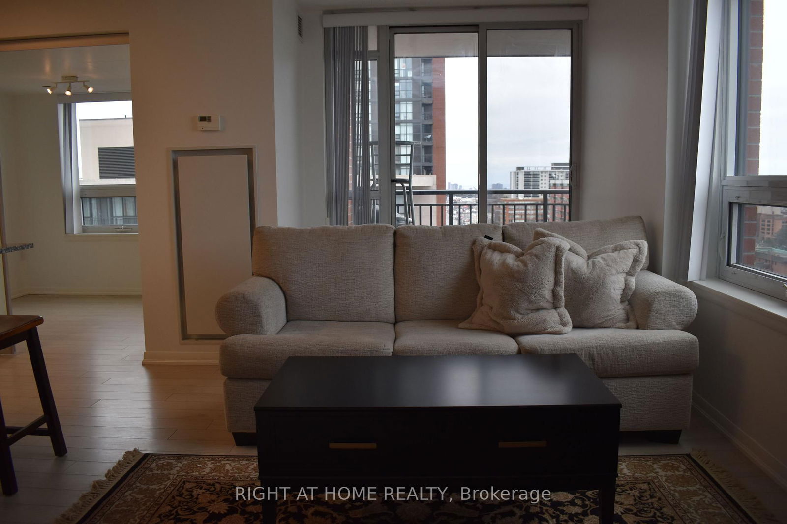 3091 Dufferin St, unit 1312 for rent