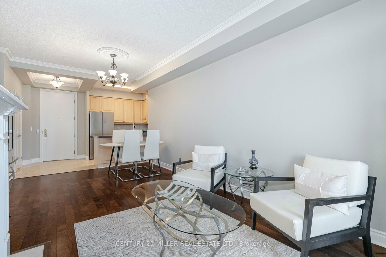 25 Kingsbridge Garden Circ, unit 3013 for rent