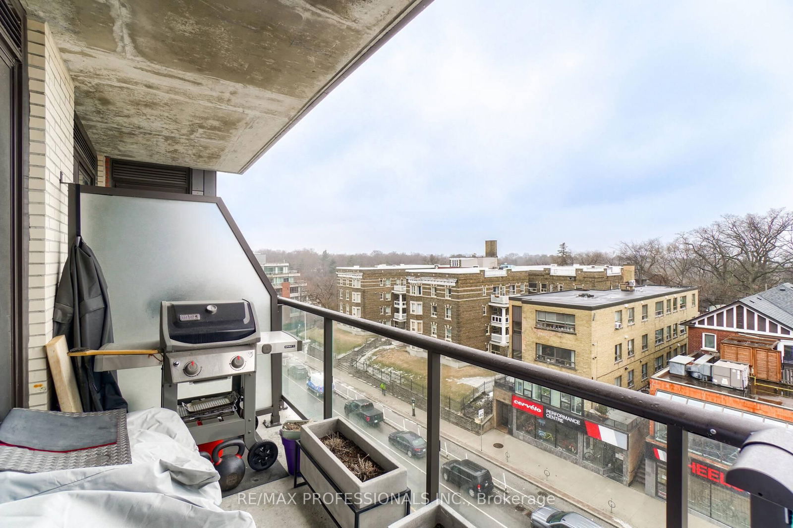 2118 Bloor St W, unit 508 for rent