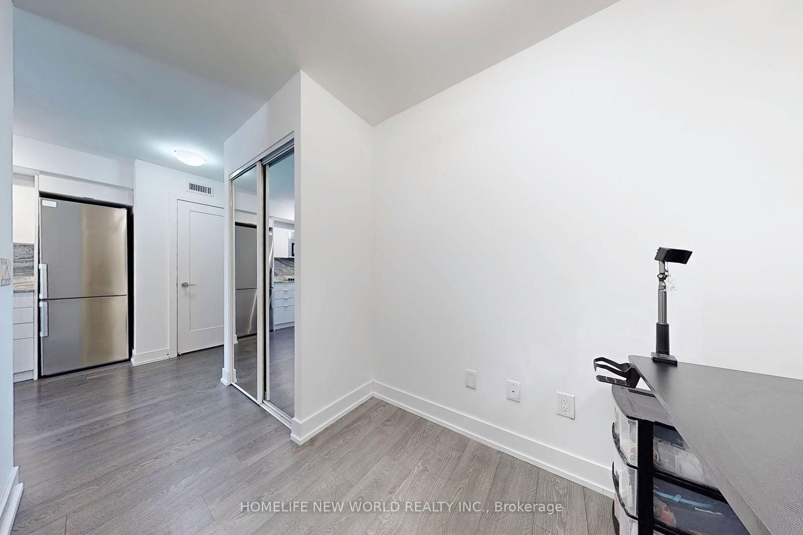 5 Mabelle Ave, unit 1932 for sale