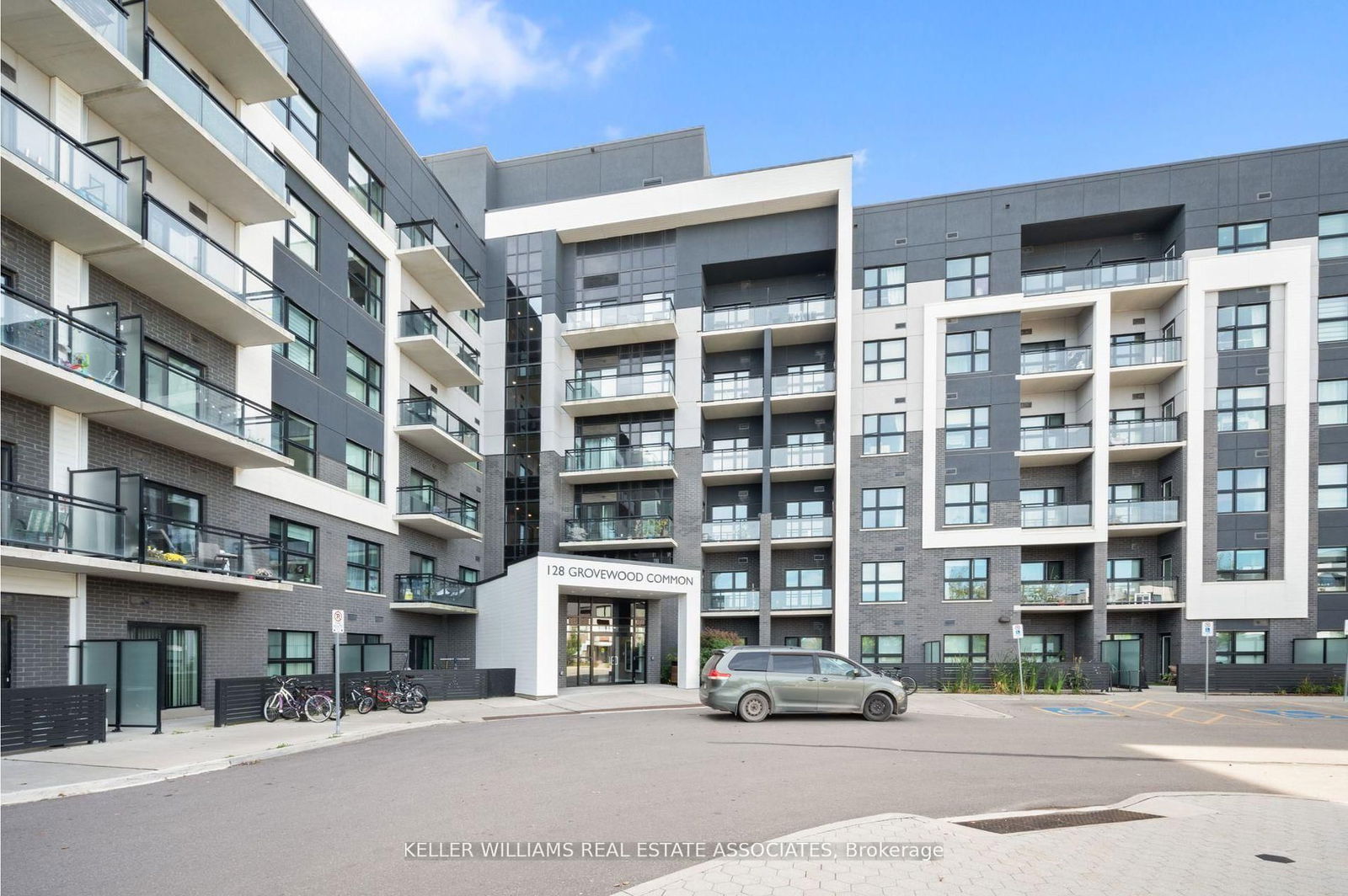 128 Grovewood Common, unit 226 for sale