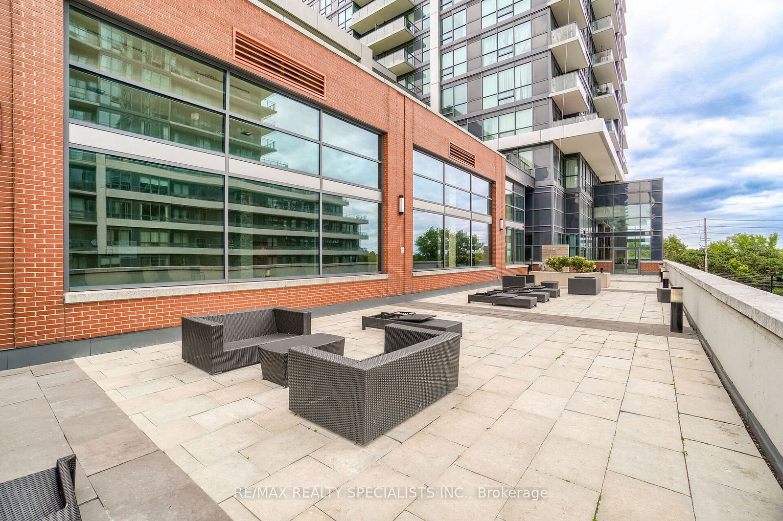 2212 Lakeshore Blvd W, unit 2910 for sale