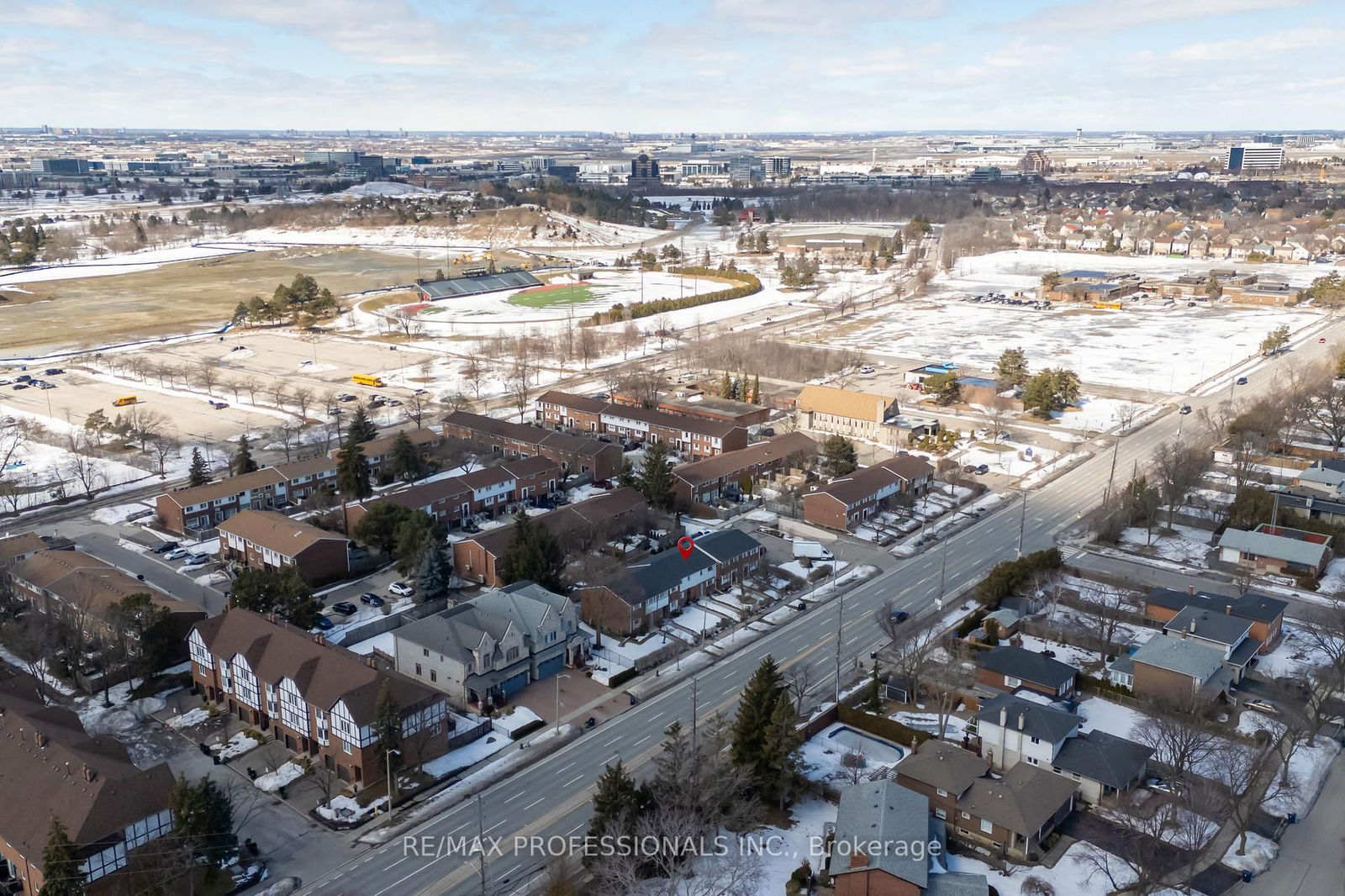 19 Centennial Park Road Townhouses, Etobicoke, Toronto