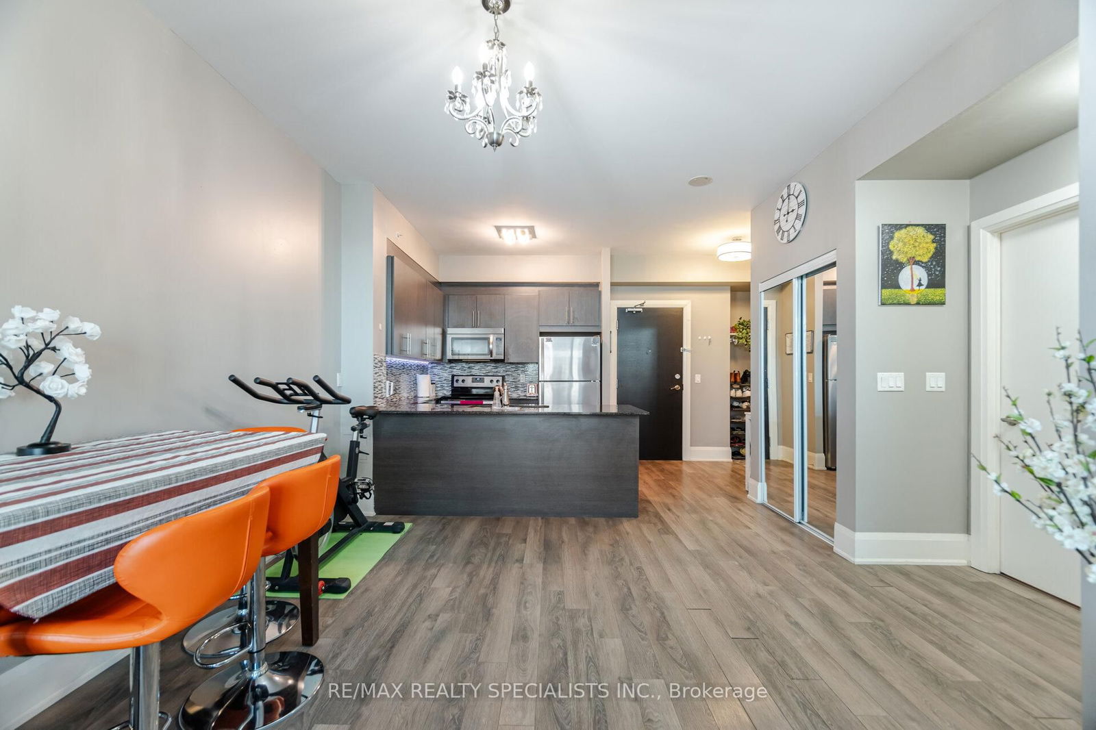 45 Yorkland Blvd, unit 204 for sale