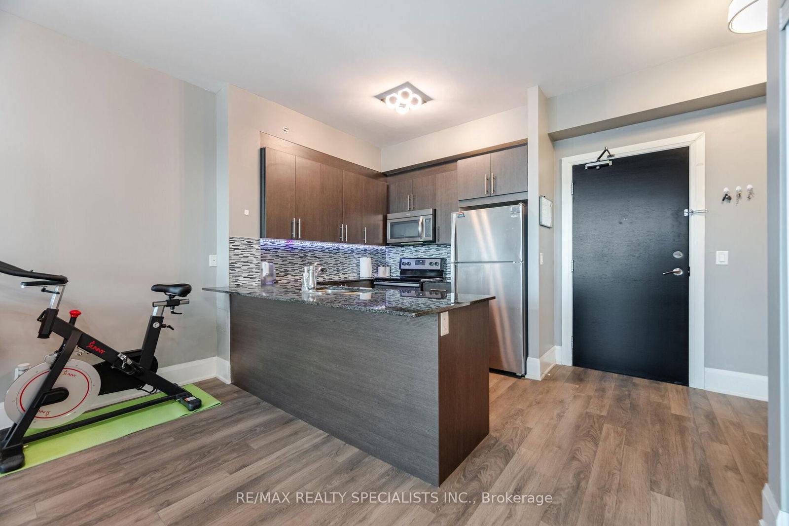 45 Yorkland Blvd, unit 204 for sale