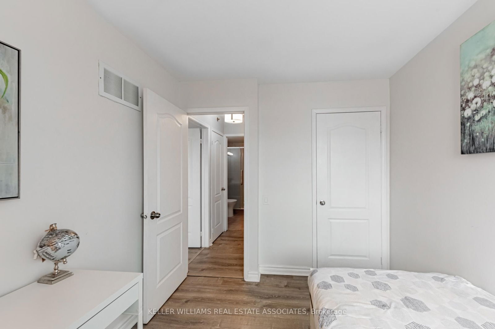 760 Lawrence Ave W, unit 15 for sale