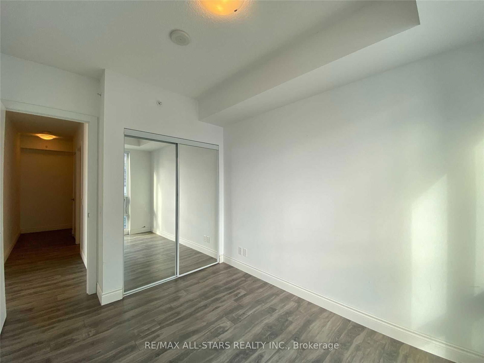 2220 Lake Shore Blvd W, unit 3709 for rent