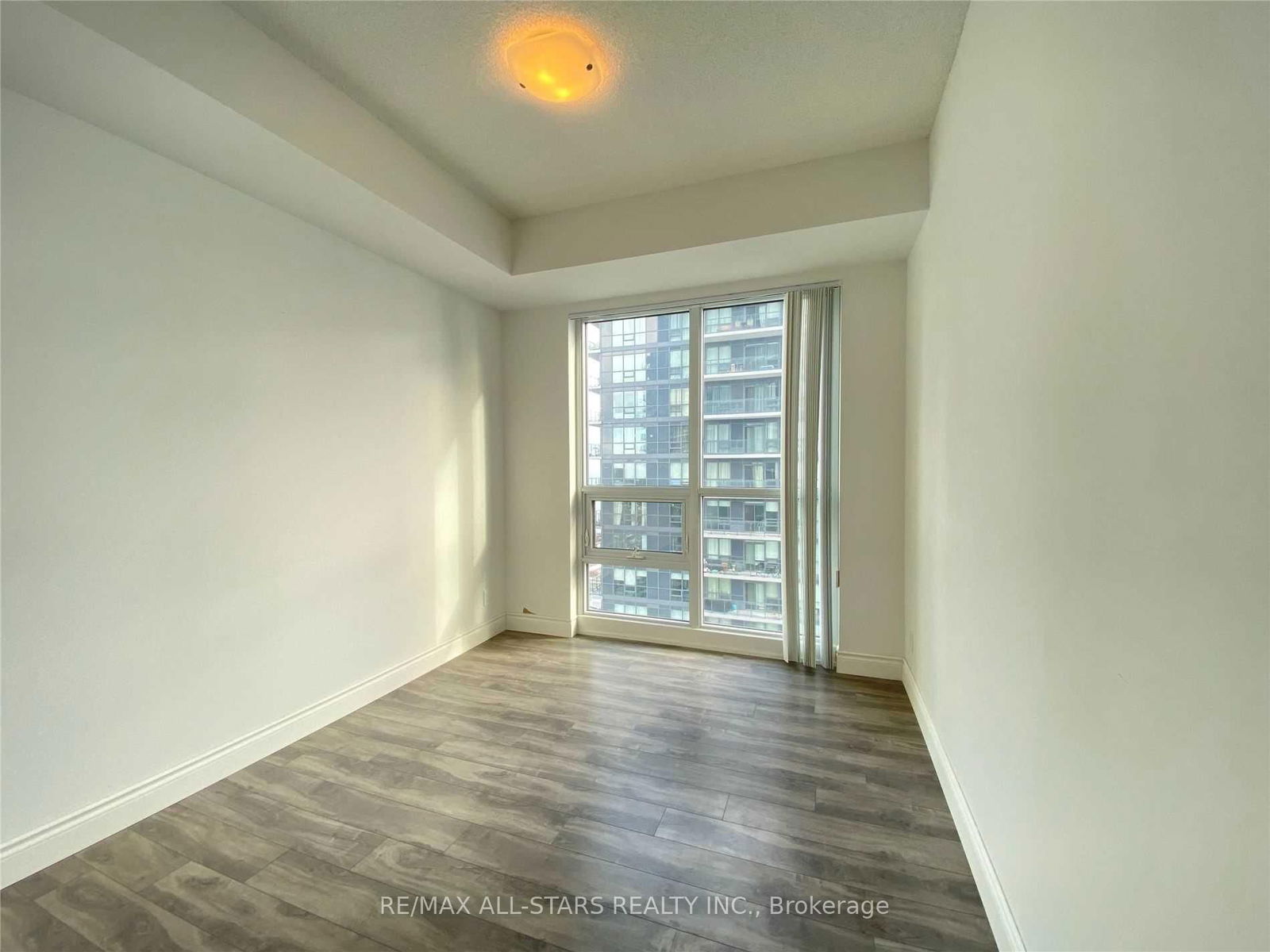 2220 Lake Shore Blvd W, unit 3709 for rent