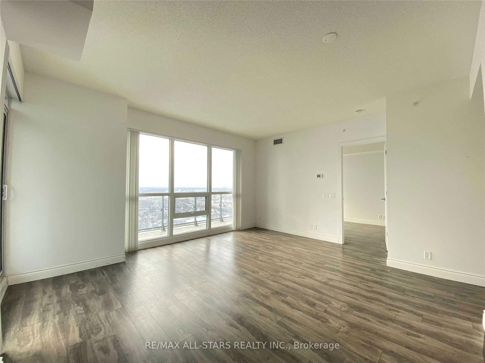 2220 Lake Shore Blvd W, unit 3709 for rent