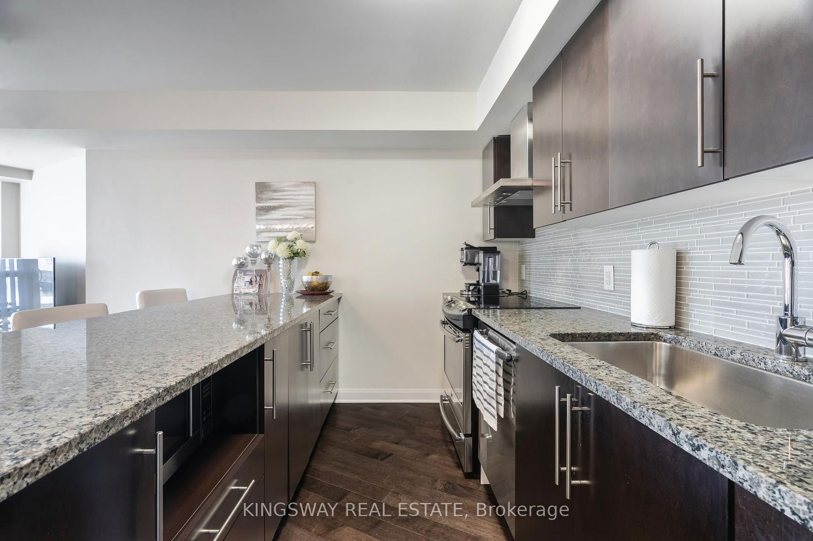 1 Michael Power Pl, unit 208 for rent