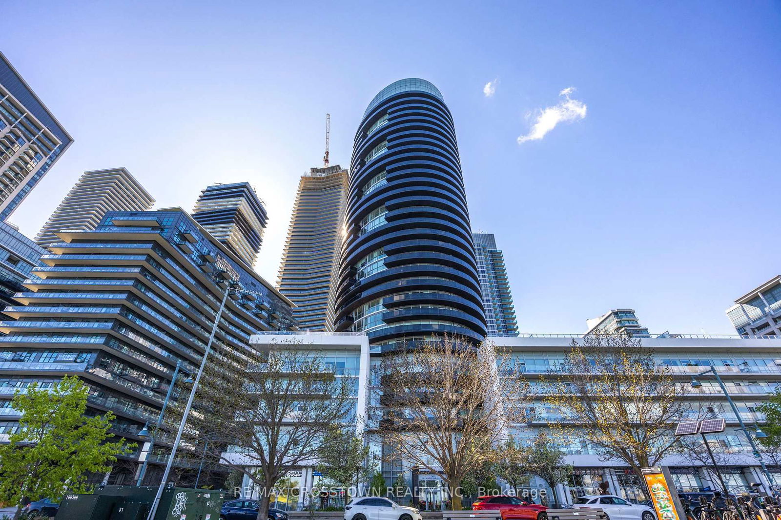 80 Marine Parade Dr, unit 201 for sale