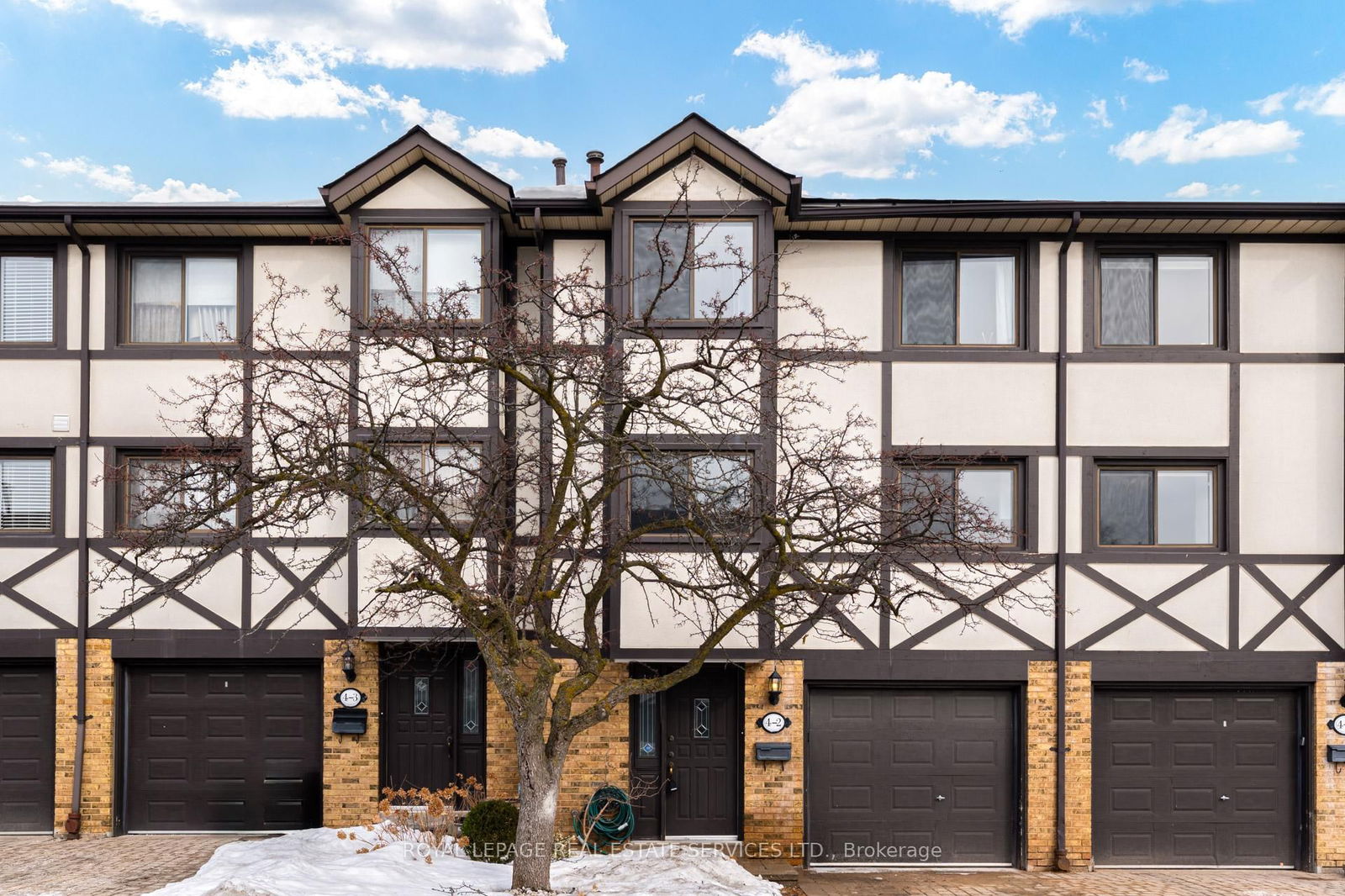 2 Bradbrook Road Townhouses, Etobicoke, Toronto