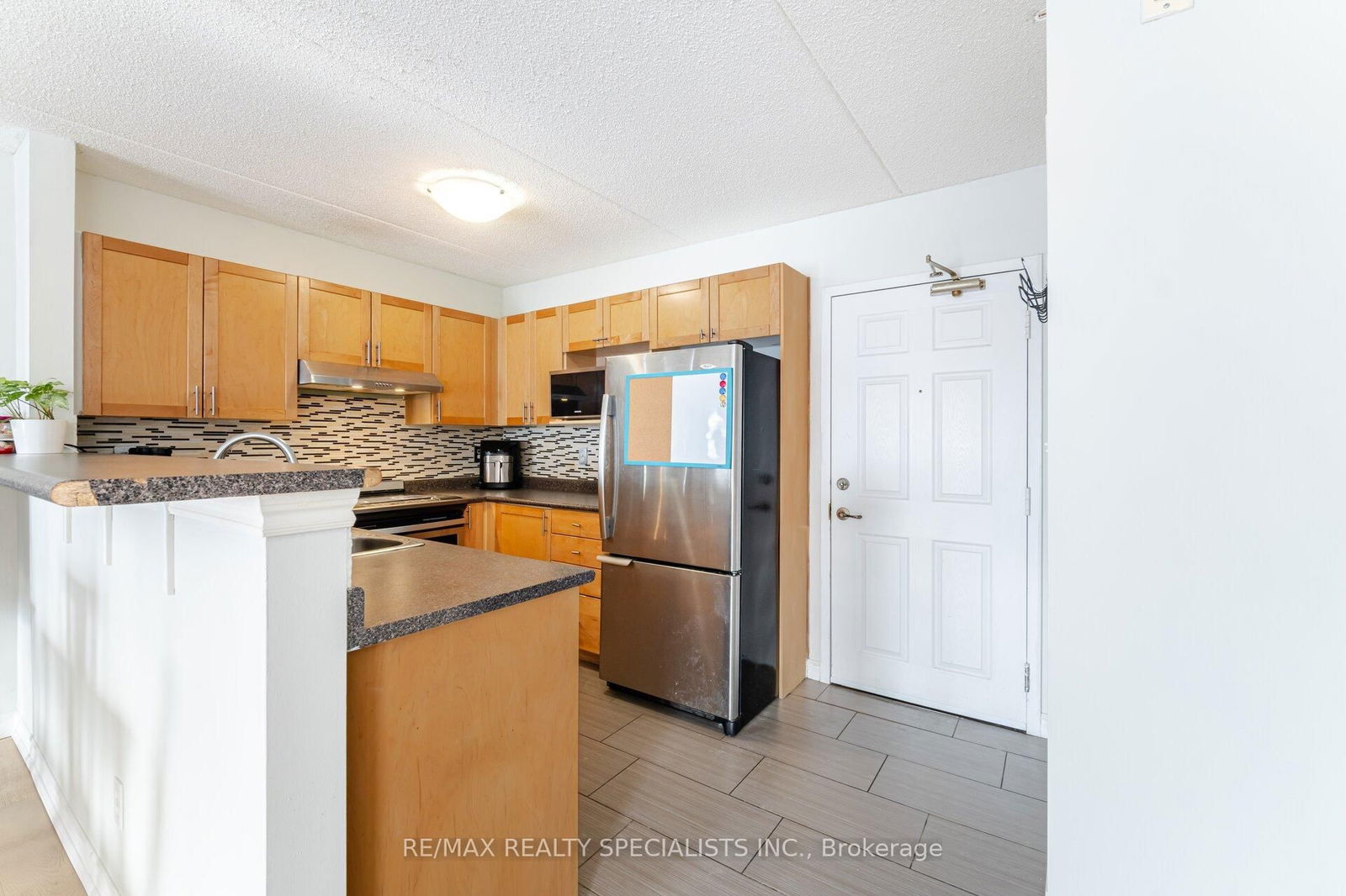 2035 Appleby Line, unit 303 for sale