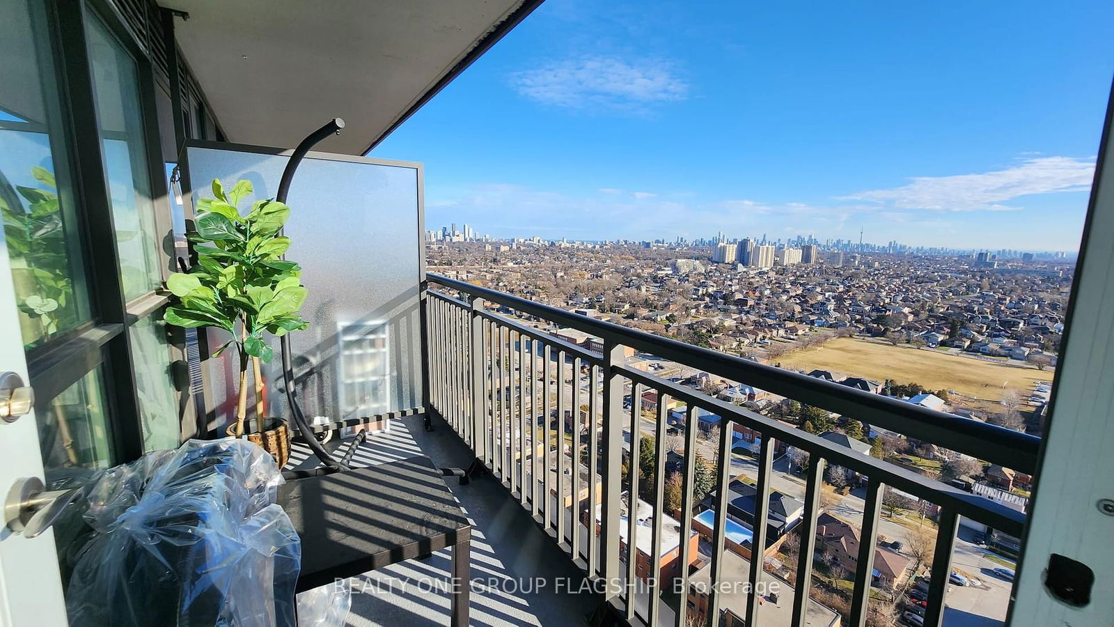 830 Lawrence Ave W, unit 2508 for sale