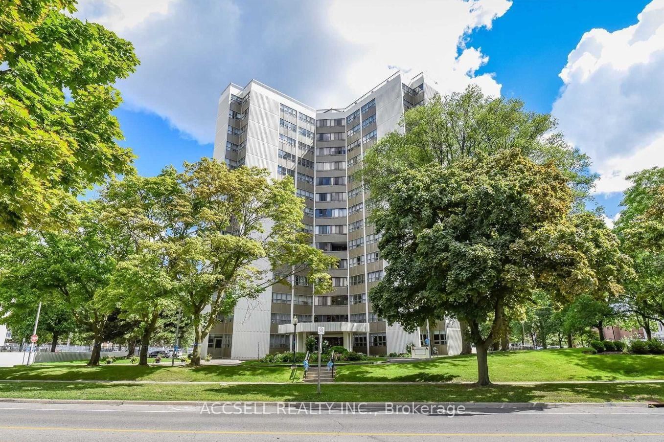 2323 Confederation Pkwy, unit 1003 for sale