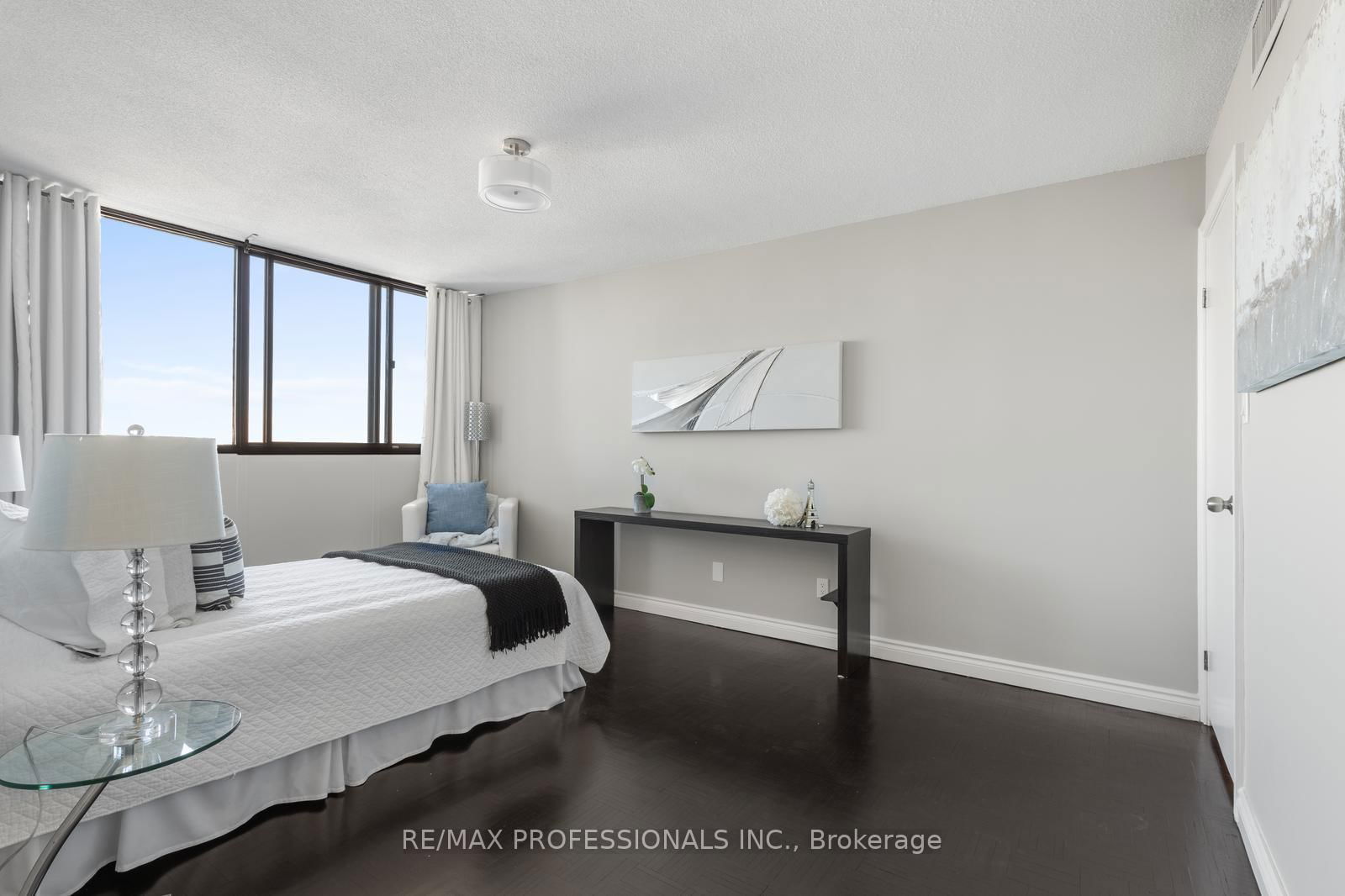 1333 Bloor St, unit 2319 for sale