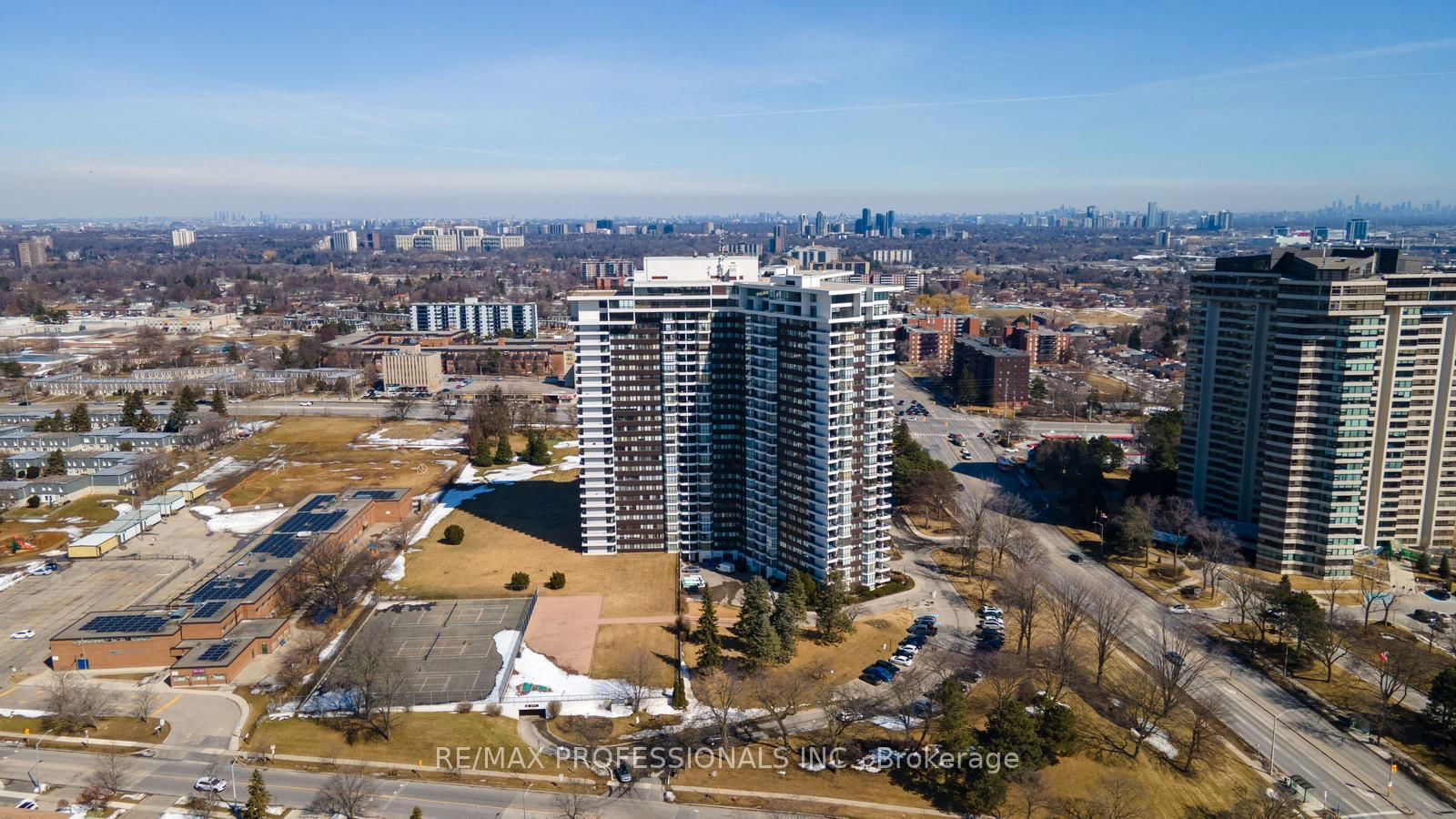 1333 Bloor St, unit 2319 for sale