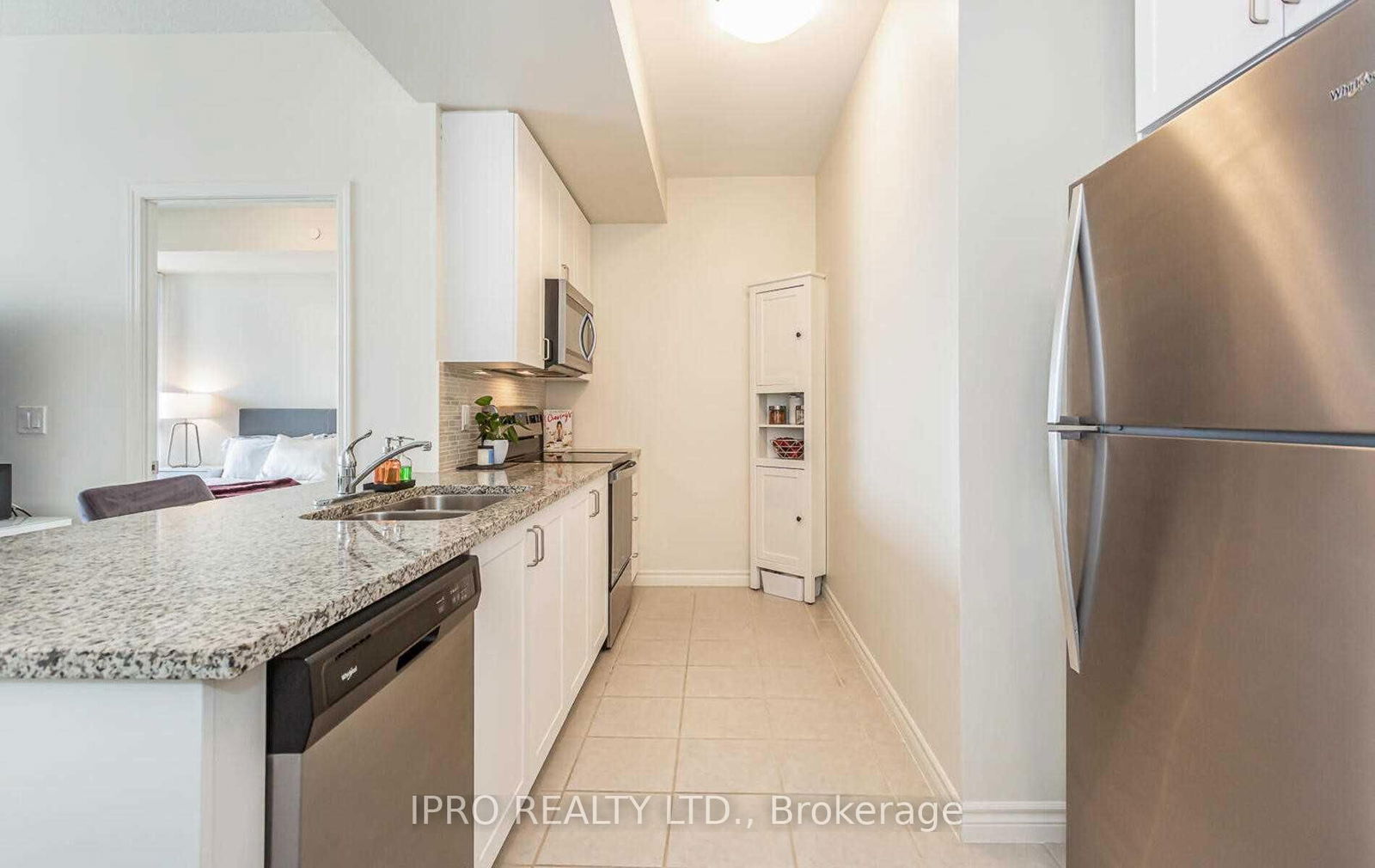 349 Rathburn Rd, unit 1119 for rent