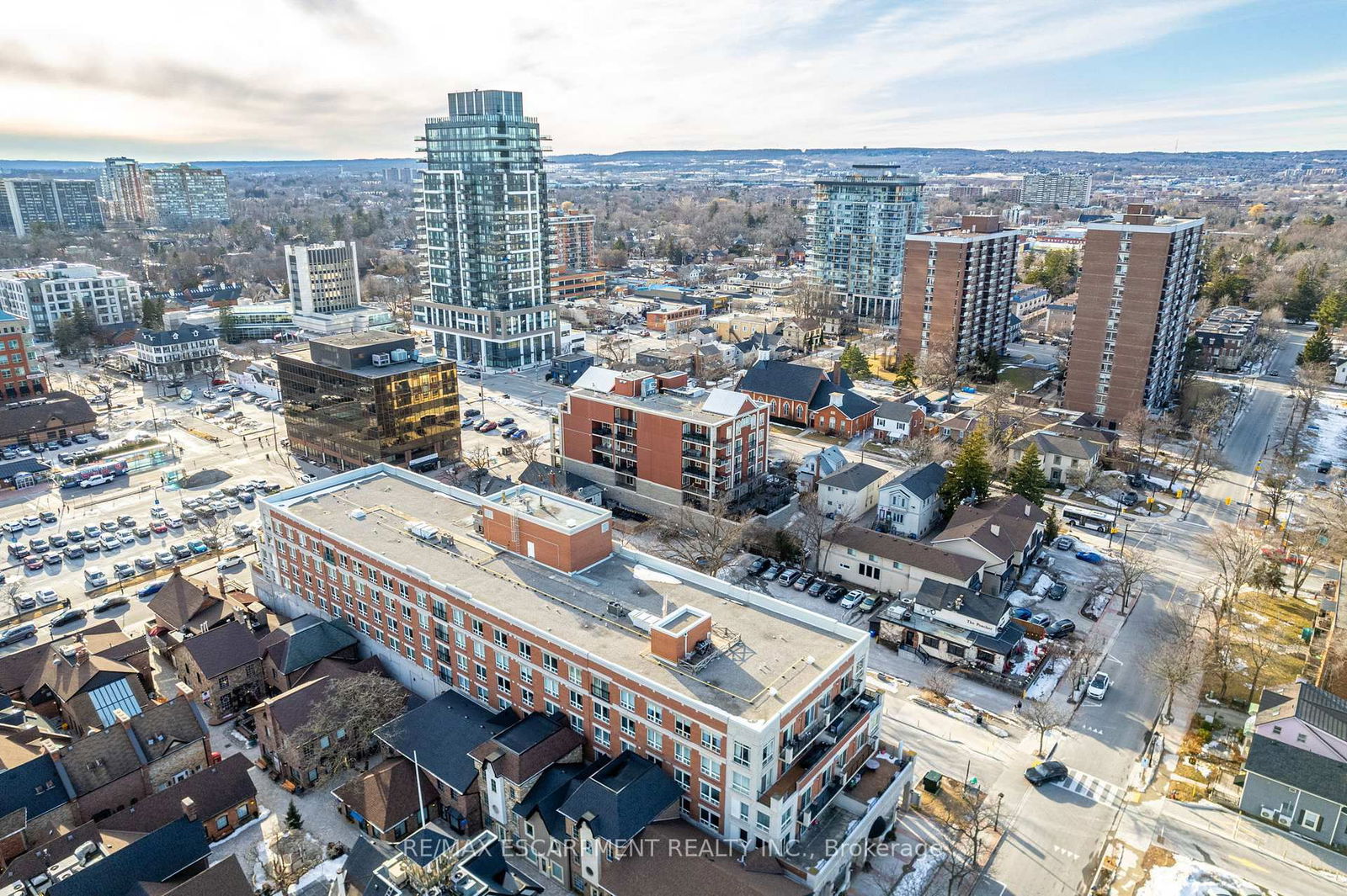 430 Pearl St, unit 309 for sale