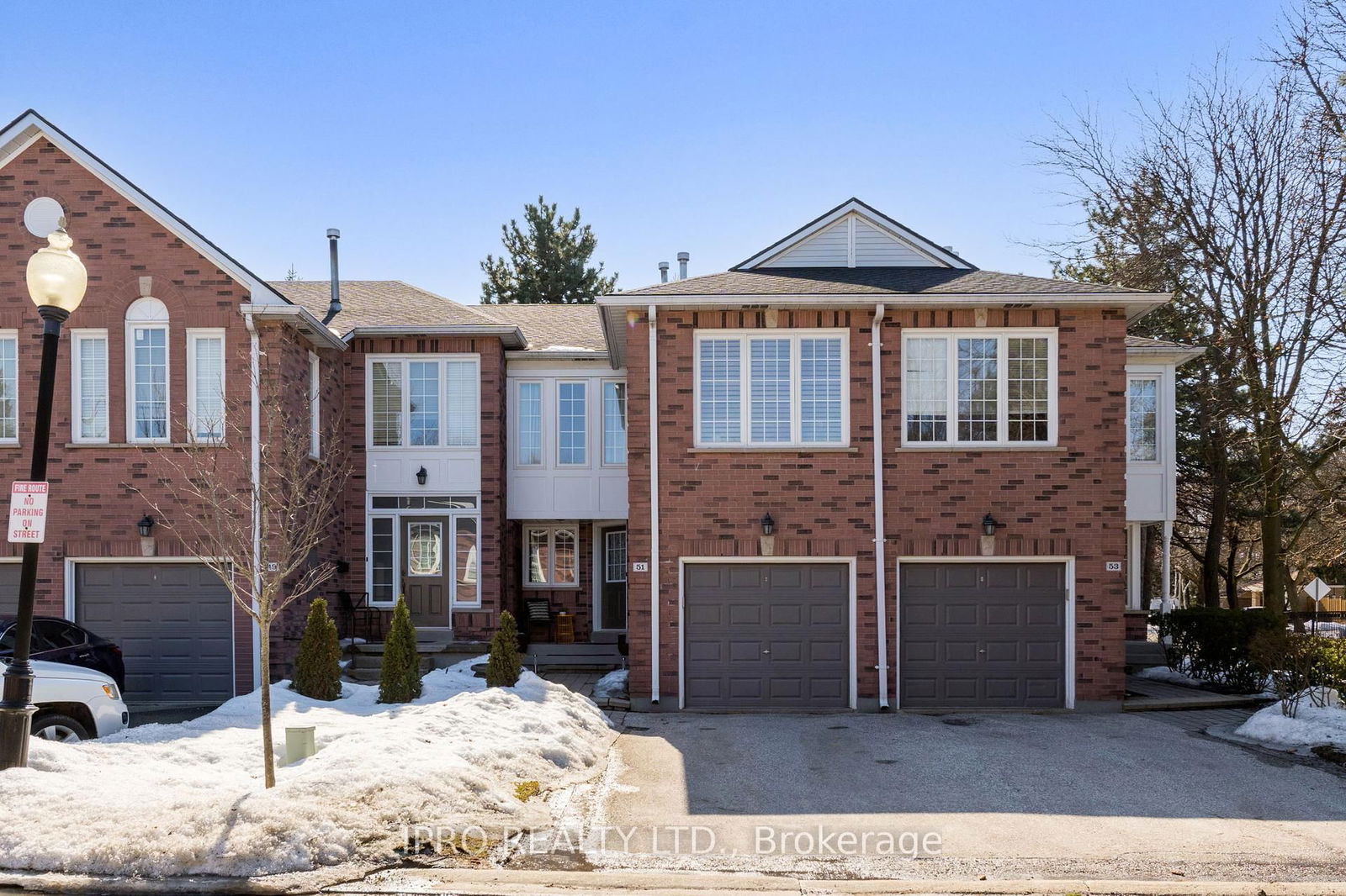 2 Lancewood Crescent Townhouses, Brampton, Toronto