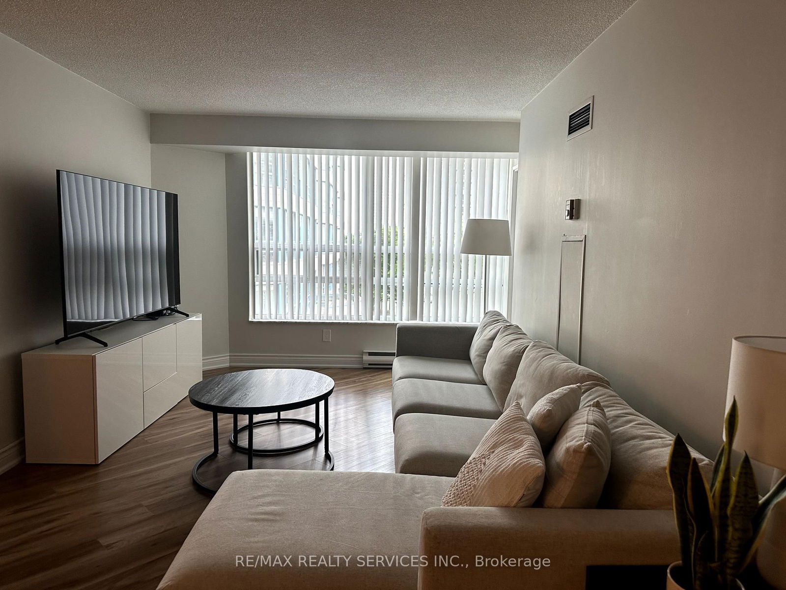 250 Webb Dr, unit 313 for rent