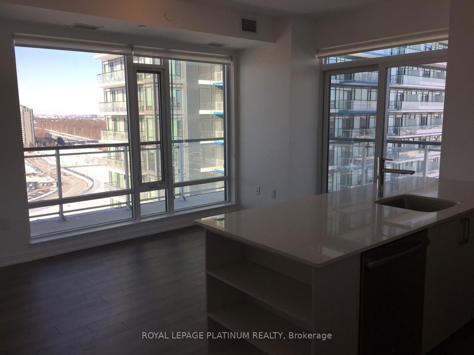 2560 Eglinton Ave W, unit 1311 for rent