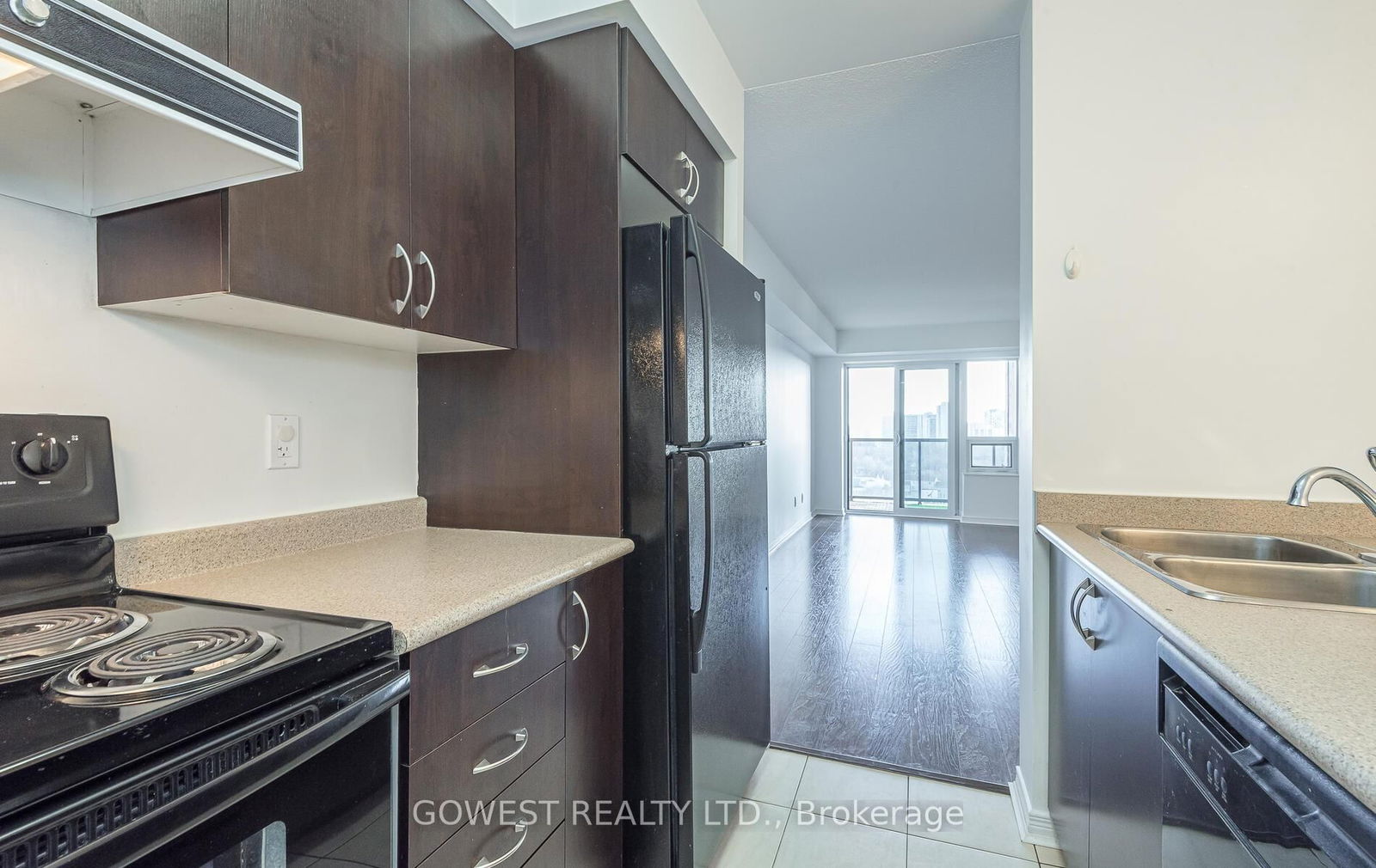 61 Heintzman St, unit 1305 for sale