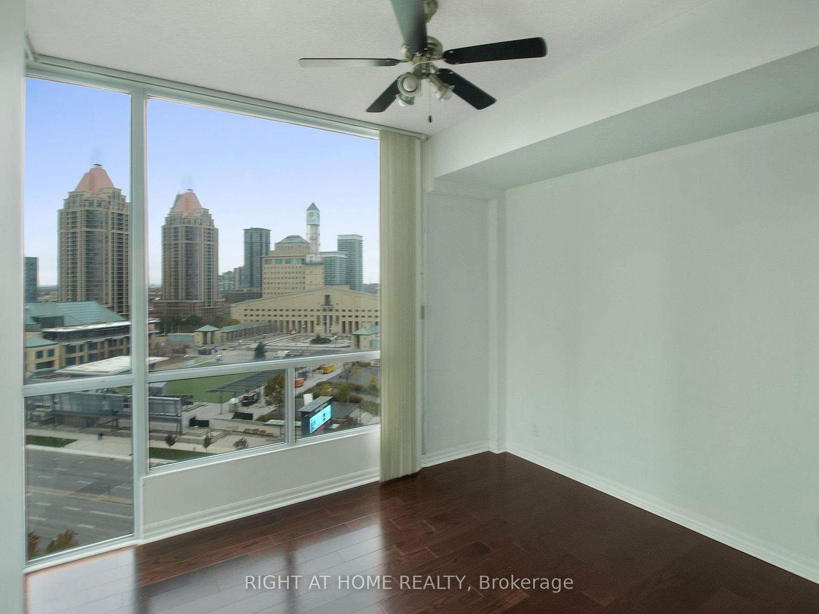 3939 Duke Of York Blvd, unit 1209 for rent