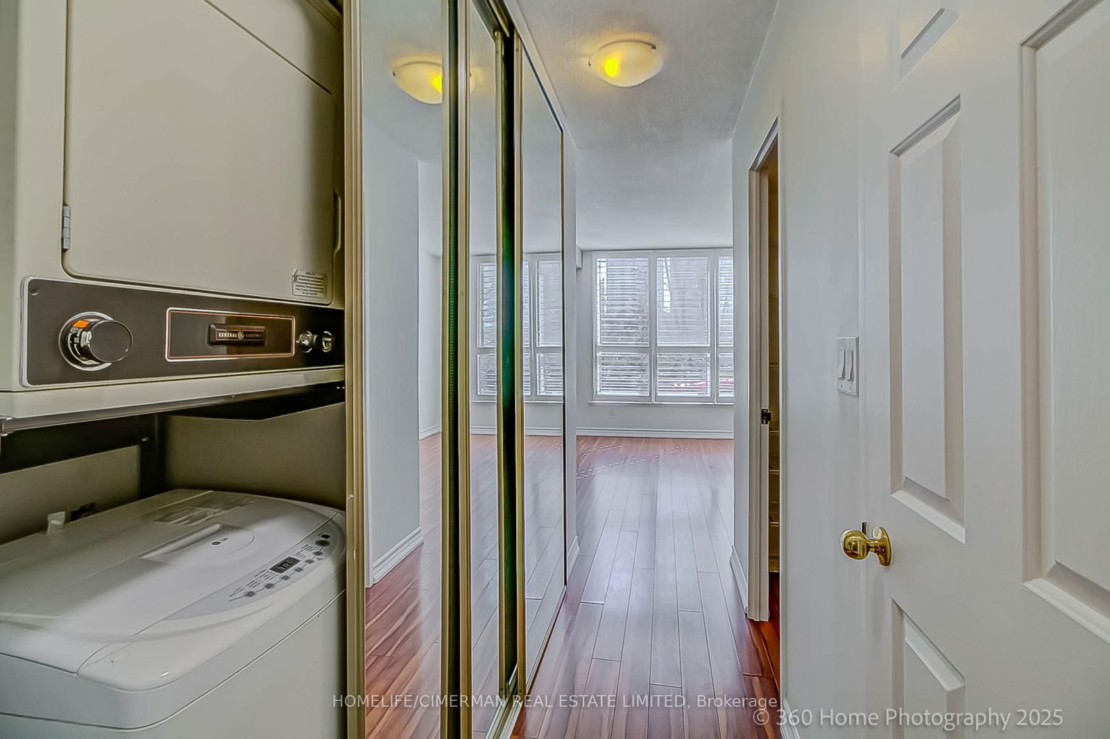 20 Southport St, unit 413 for sale