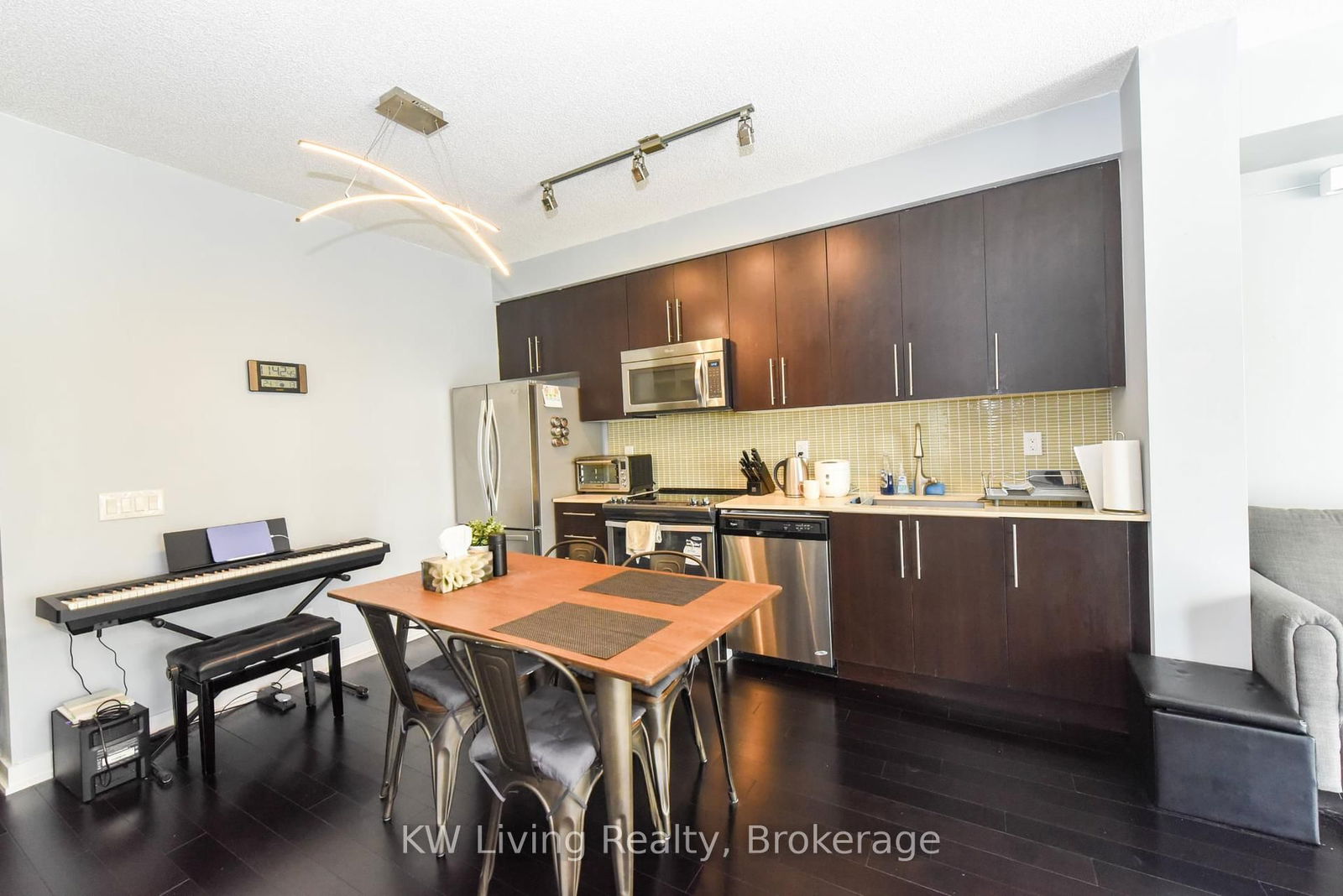 4011 Brickstone Mews, unit 1808 for sale