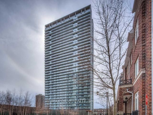 105 The Queensway Ave, unit 909 for rent