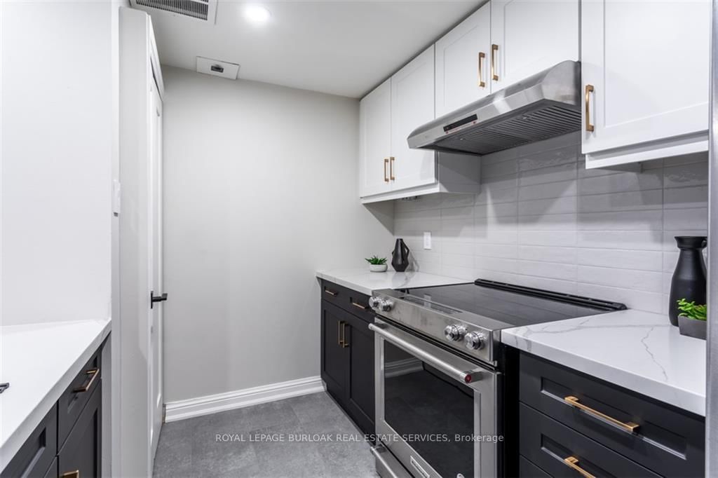 430 Pearl St, unit 205 for rent