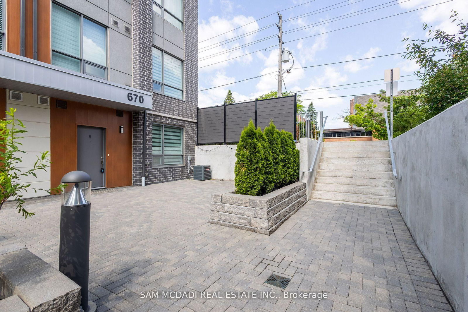 670 Atwater Ave, unit 1 for rent