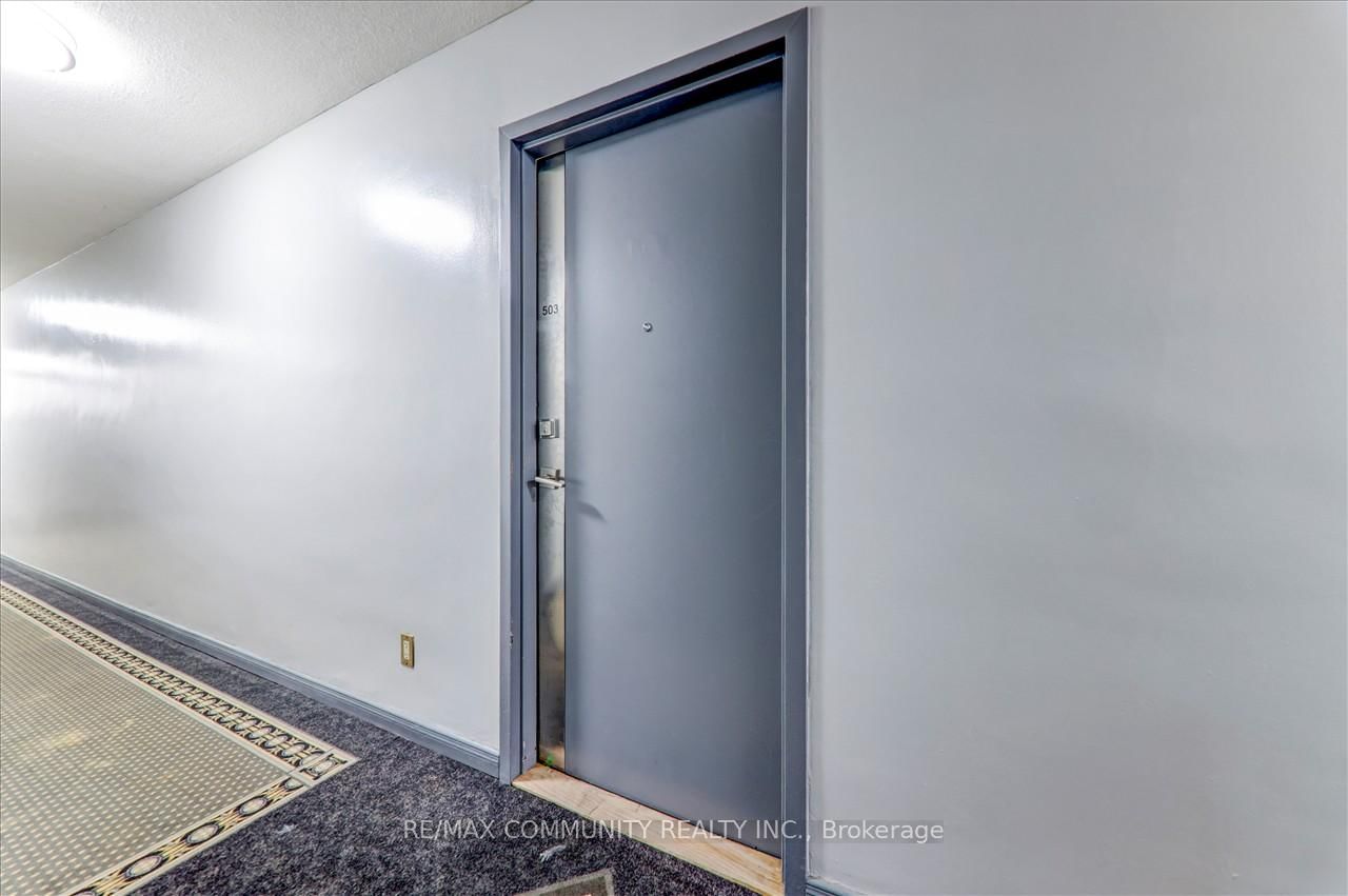 2835 Islington Ave W, unit 503 for sale