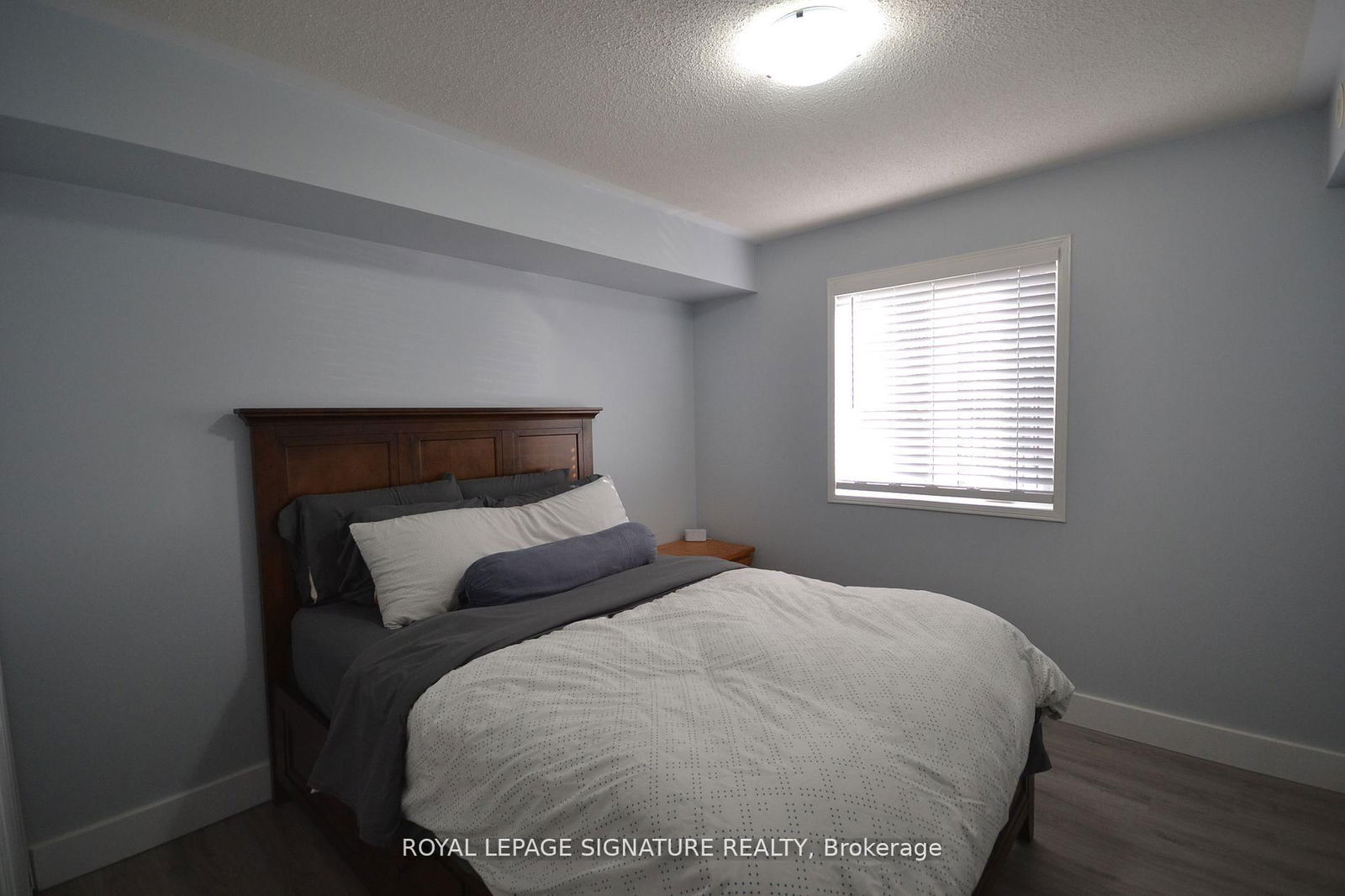 4975 Southampton Dr, unit 161 for rent