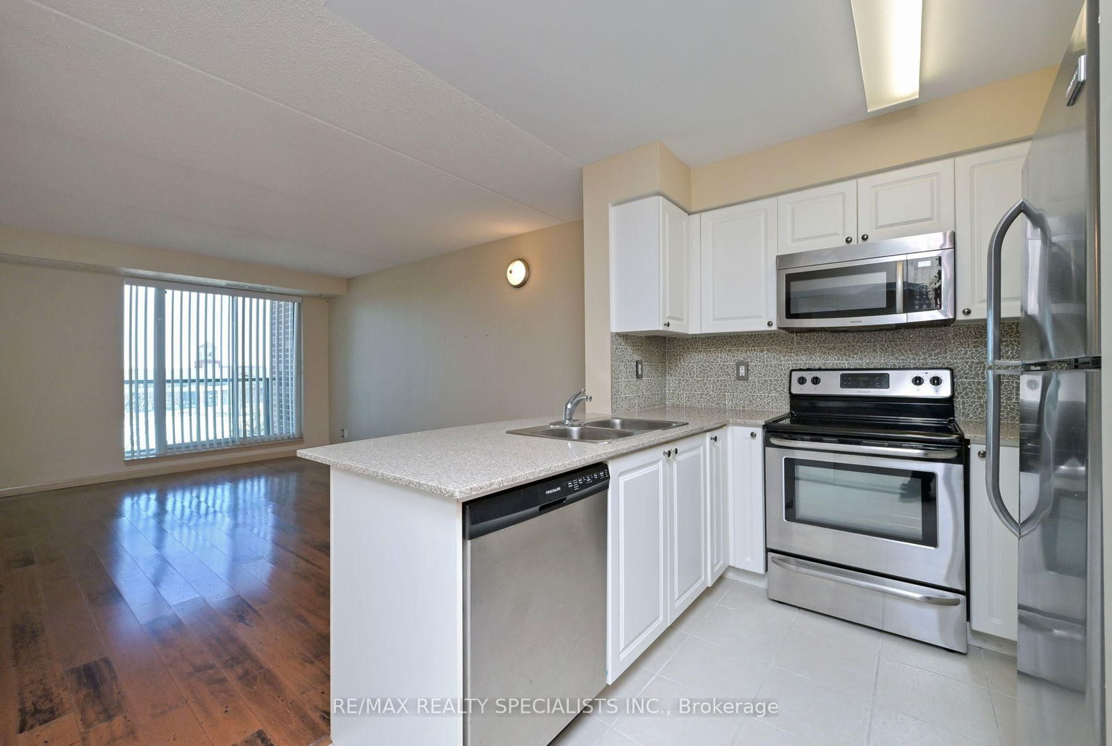 65 Via Rosedale, unit 311 for sale