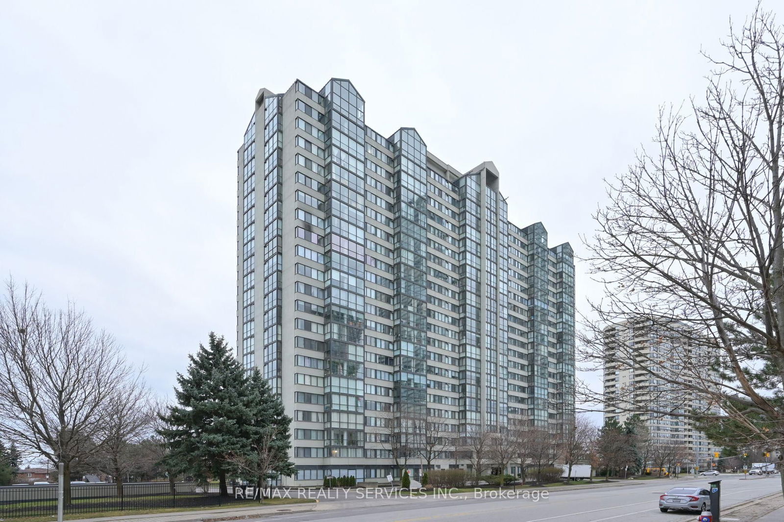 The Platinum Condos, Mississauga, Toronto