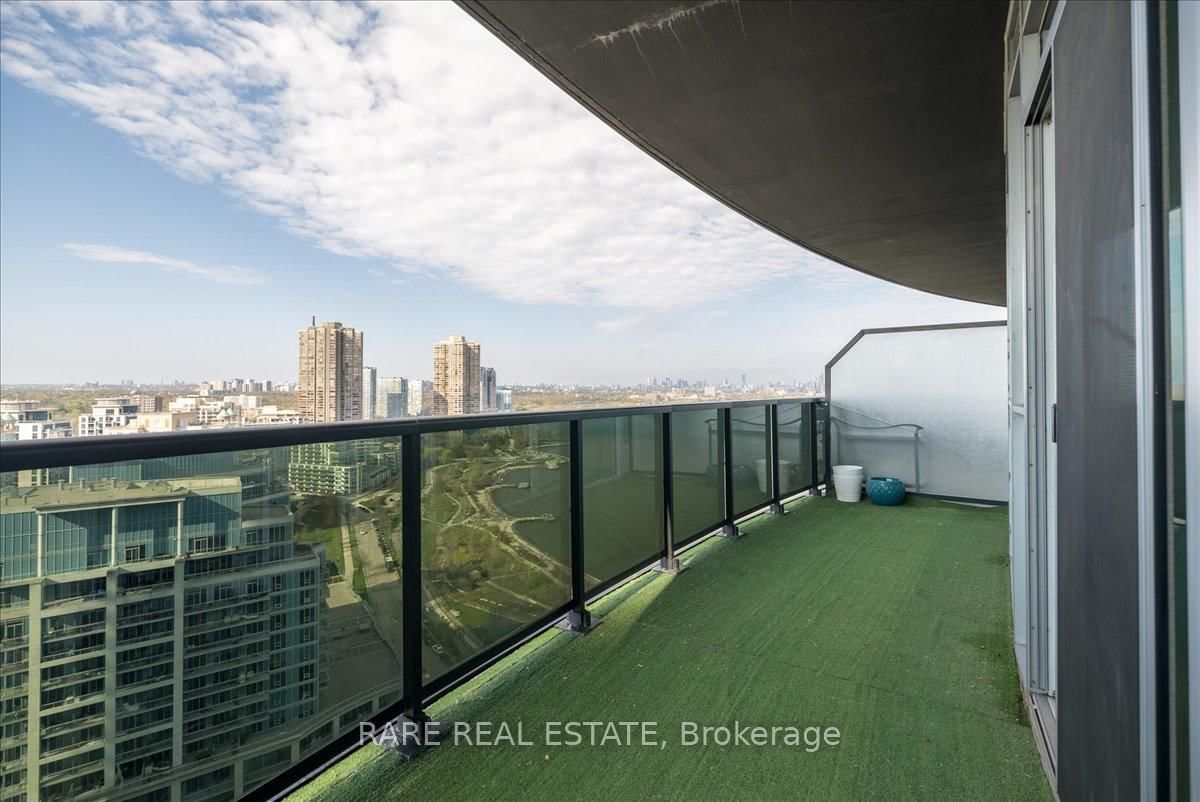 80 Marine Parade Dr, unit 2201 for rent