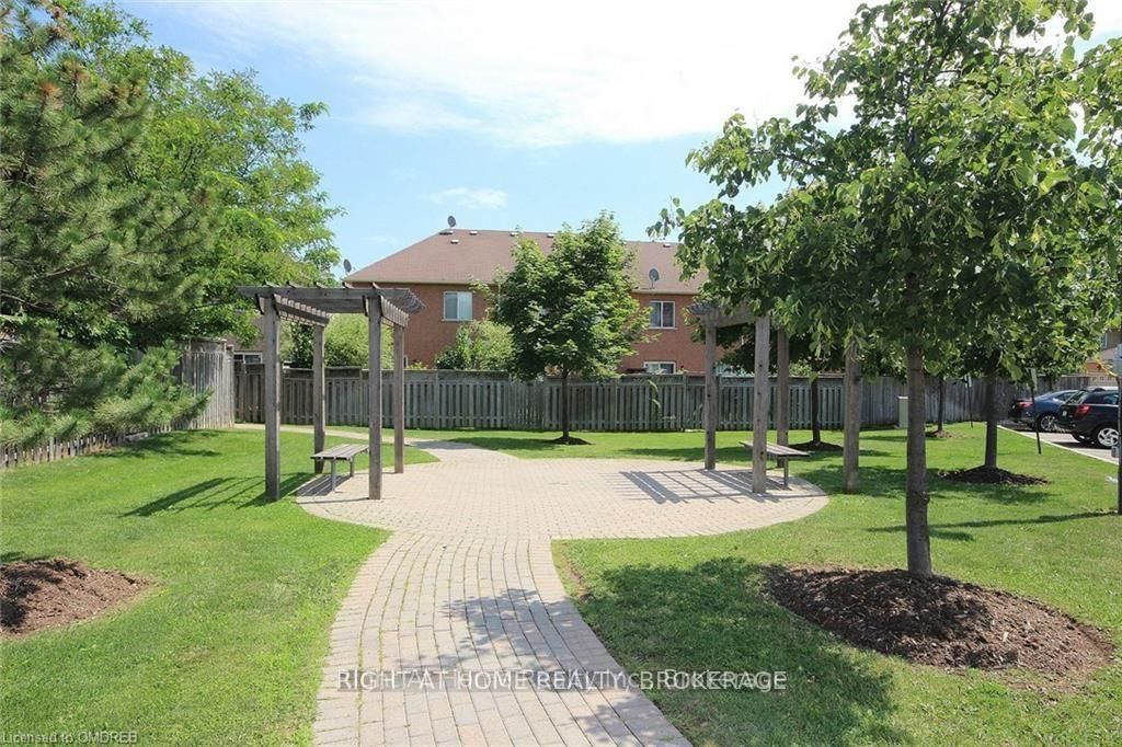 Heritage Gate Townhomes, Oakville, Toronto