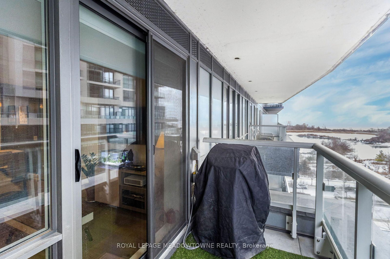 110 Marine Parade Dr, unit 606 for sale